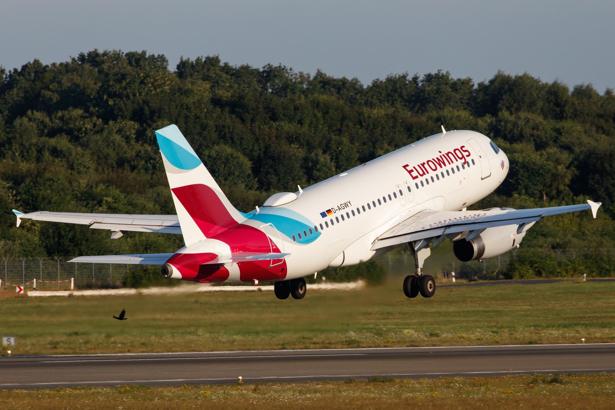 Hamburg Airport: Eurowings (EW / EWG) |  Airbus A319-132 A319 | D-AGWY | MSN 5941