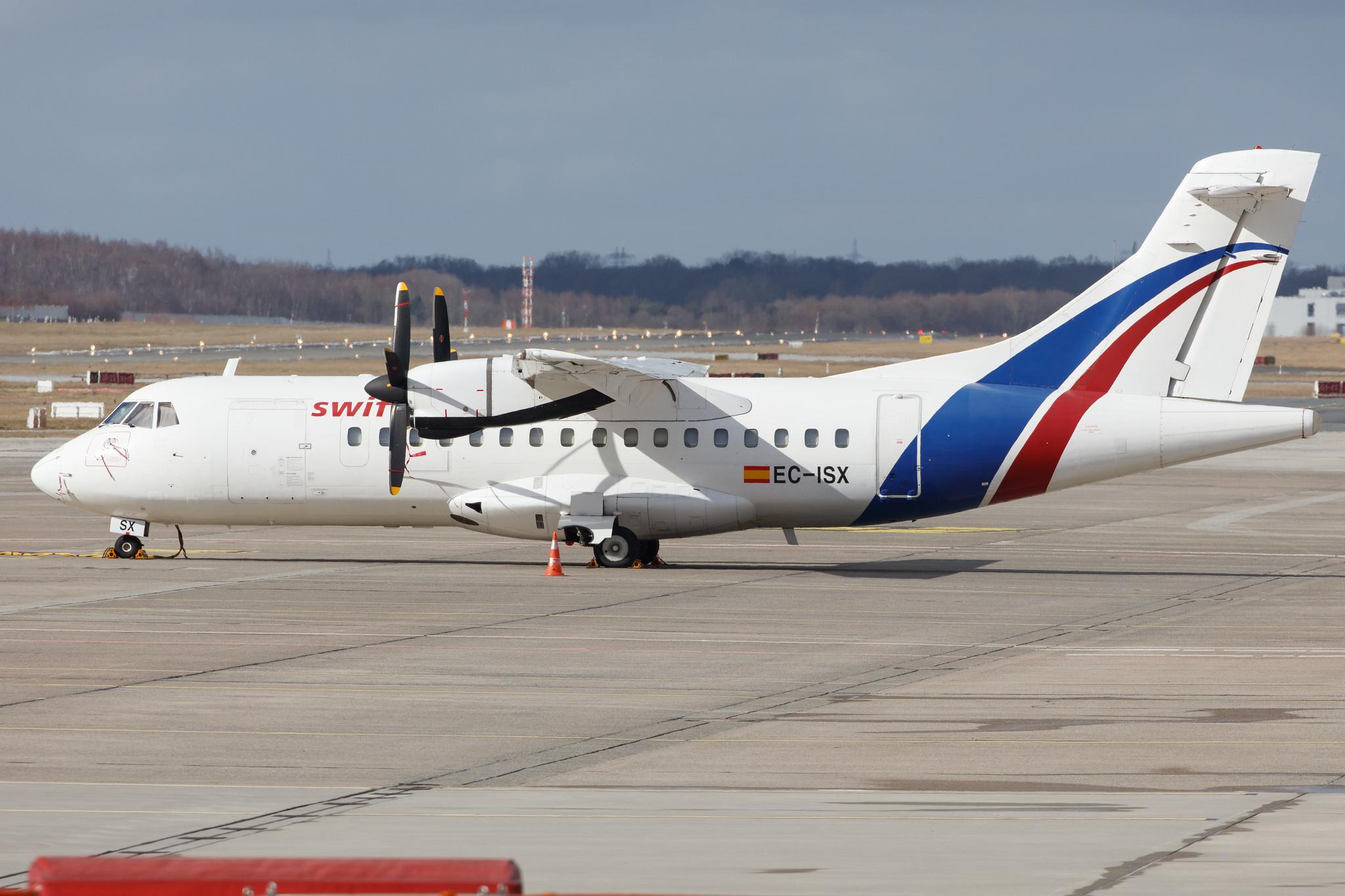 Hamburg Airport: Swiftair (WT / SWT) |  ATR 42-300(F) AT43 | EC-ISX | MSN 0242