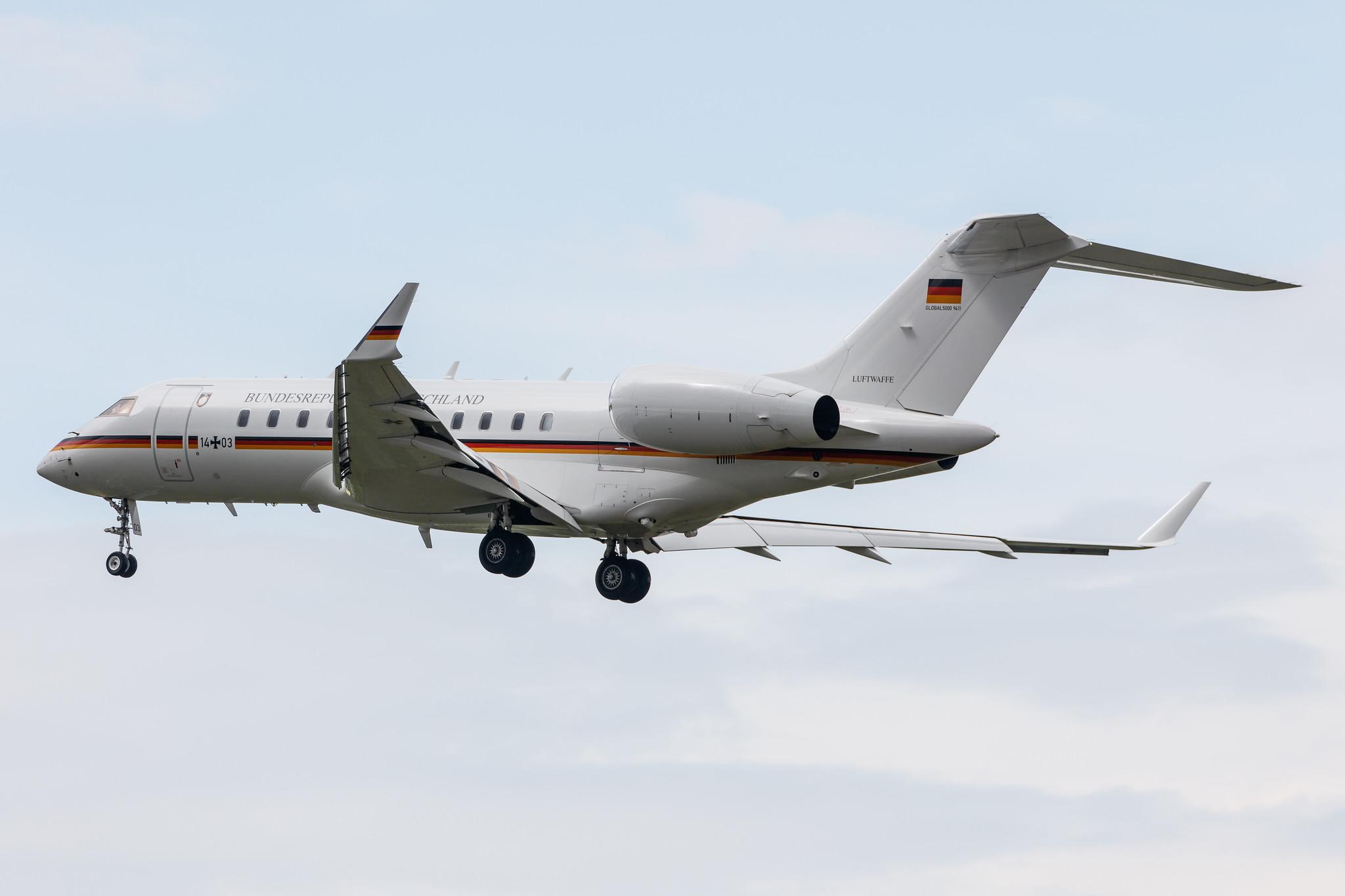 Hamburg Airport: German Air Force (/ GAF) | Bombardier BD-700-1A11 Global 5000 GLEX | 14+03 | MSN 9411