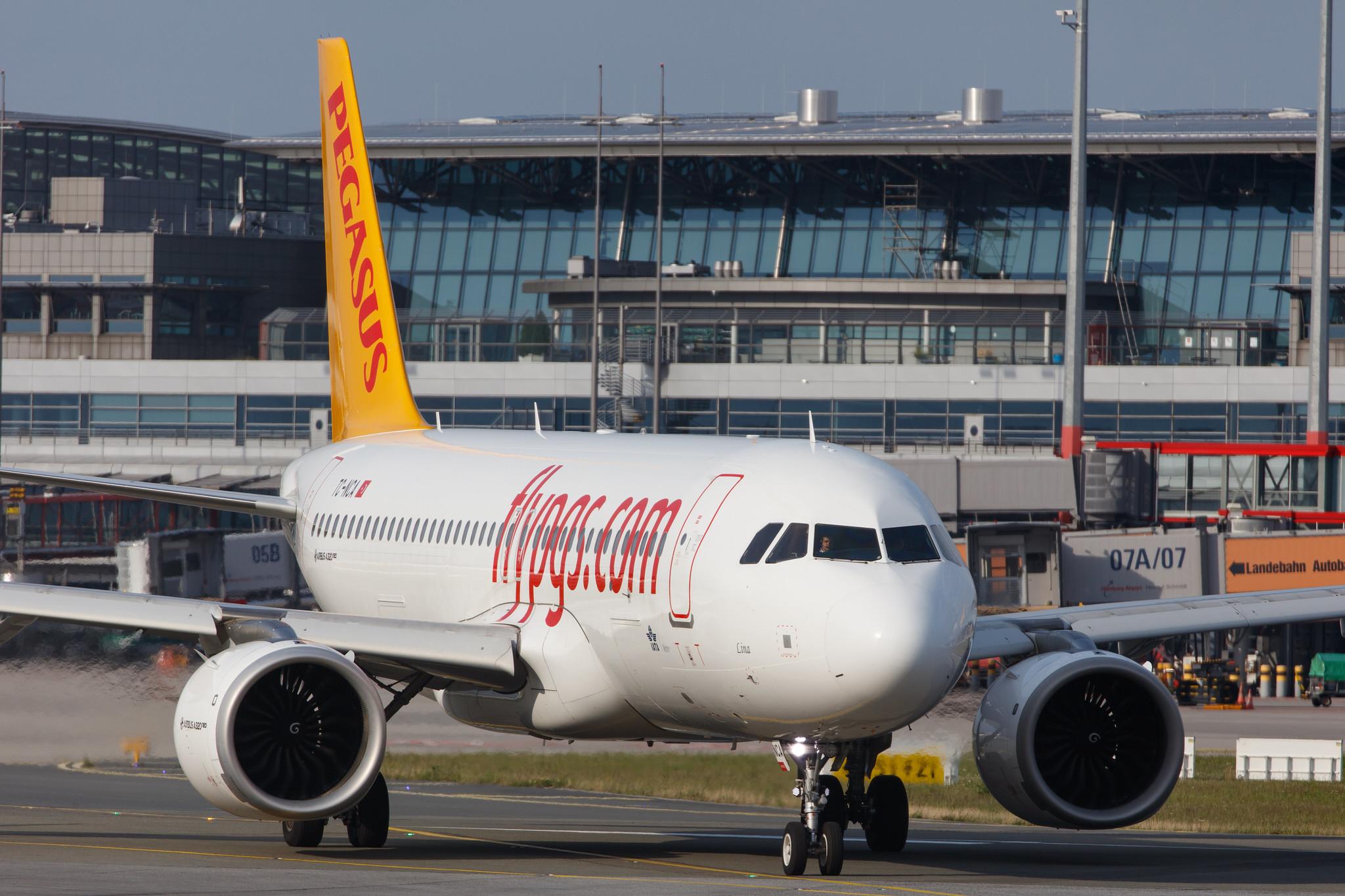 Hamburg Airport: Pegasus (PC / PGT) | Operator: Pegasus Airlines |  Airbus A320-251N A20N | TC-NCA | MSN 8868