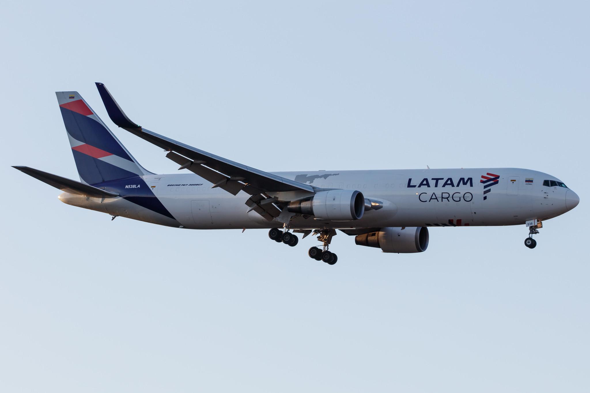 Frankfurt Airport: LATAM Cargo (UC / LCO) | Operator: LATAM Cargo Colombia |  Boeing 767-316(ER)(BCF) B763 | N538LA | MSN 34628