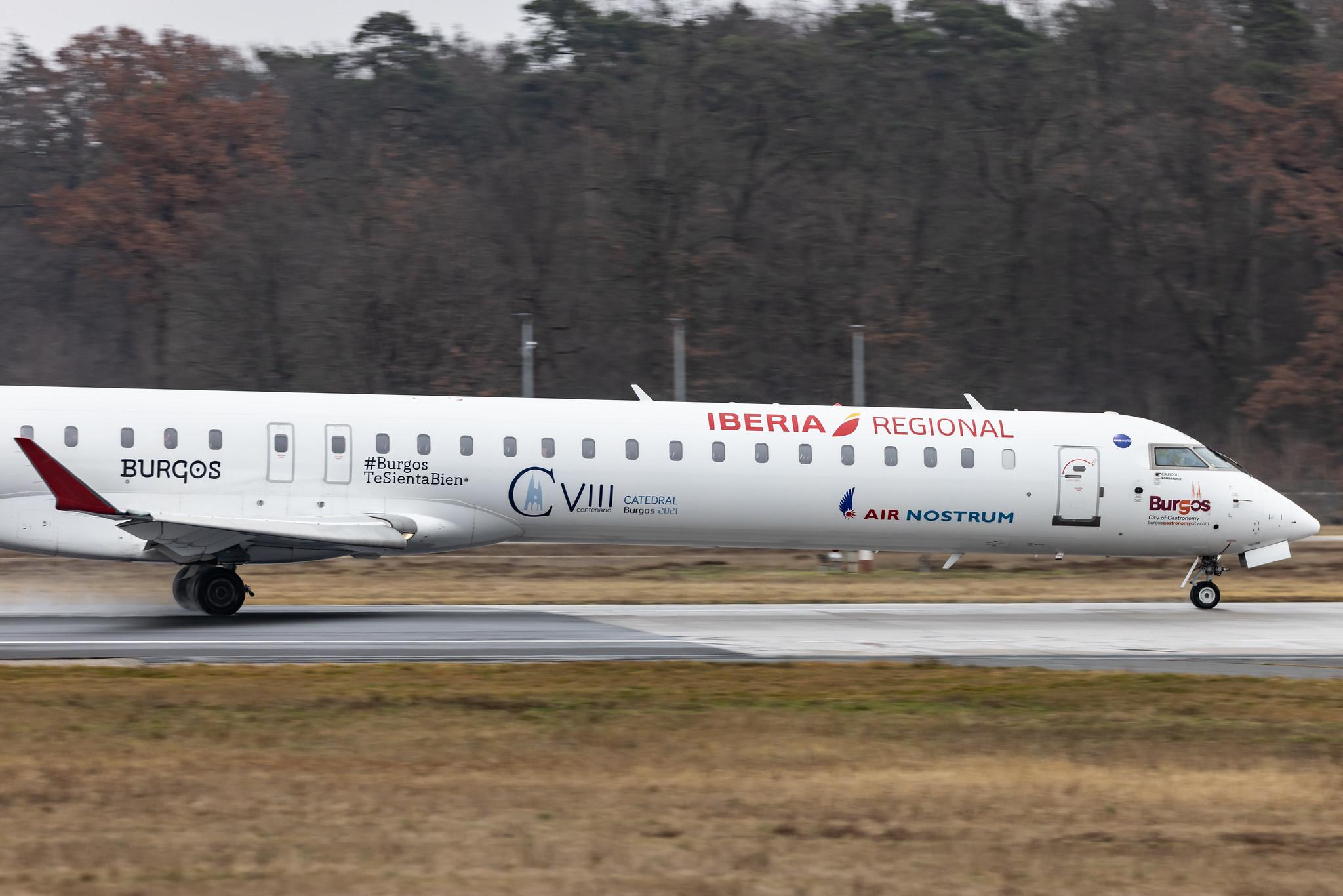 Frankfurt Airport: Iberia Regional (IB / IBE) | Operator: Air Nostrum |  Mitsubishi CRJ-1000 CRJX | EC-MSL | MSN 19058