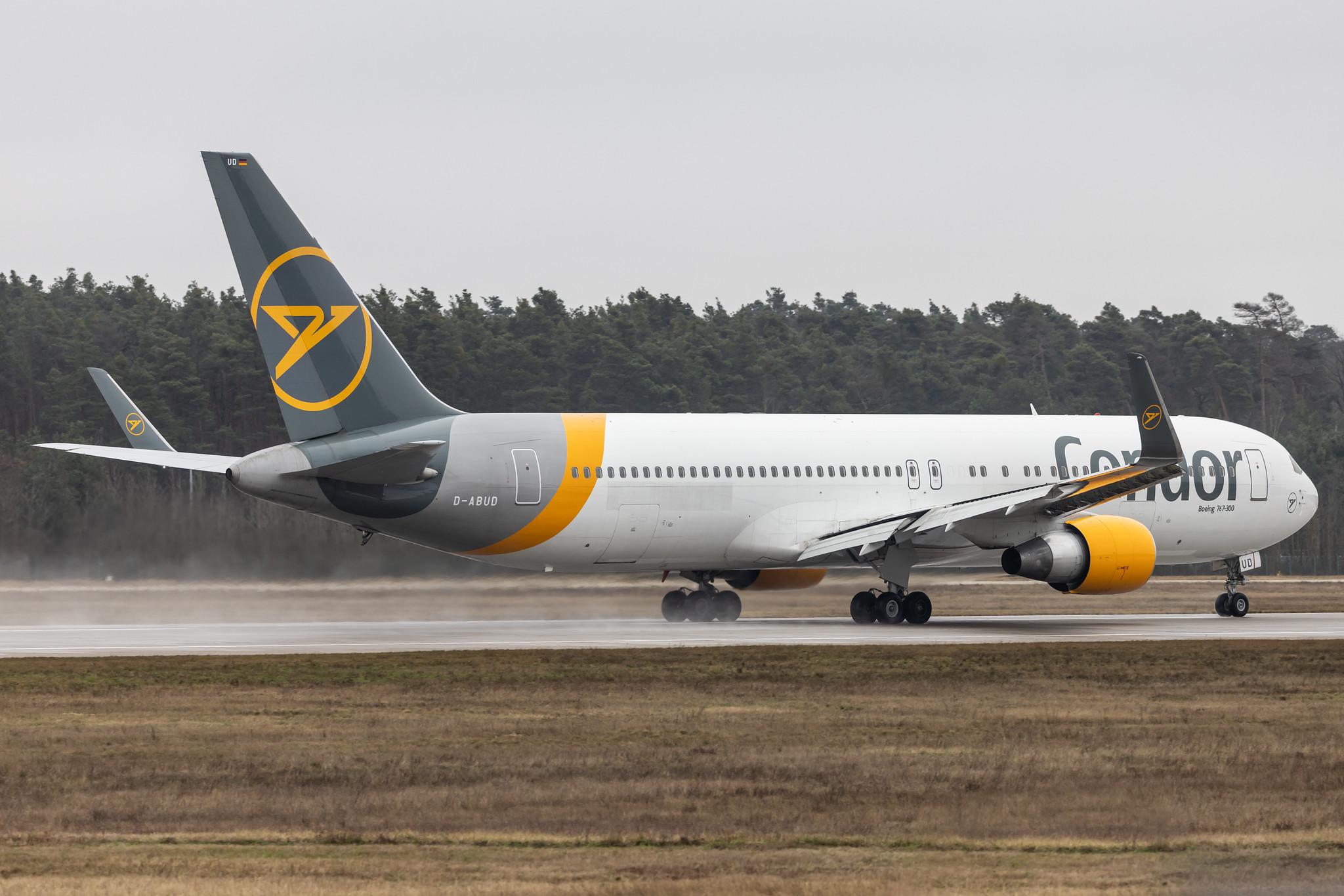 Frankfurt Airport: Condor (DE / CFG) |  Boeing 767-330(ER) B763 | D-ABUD | MSN 26983