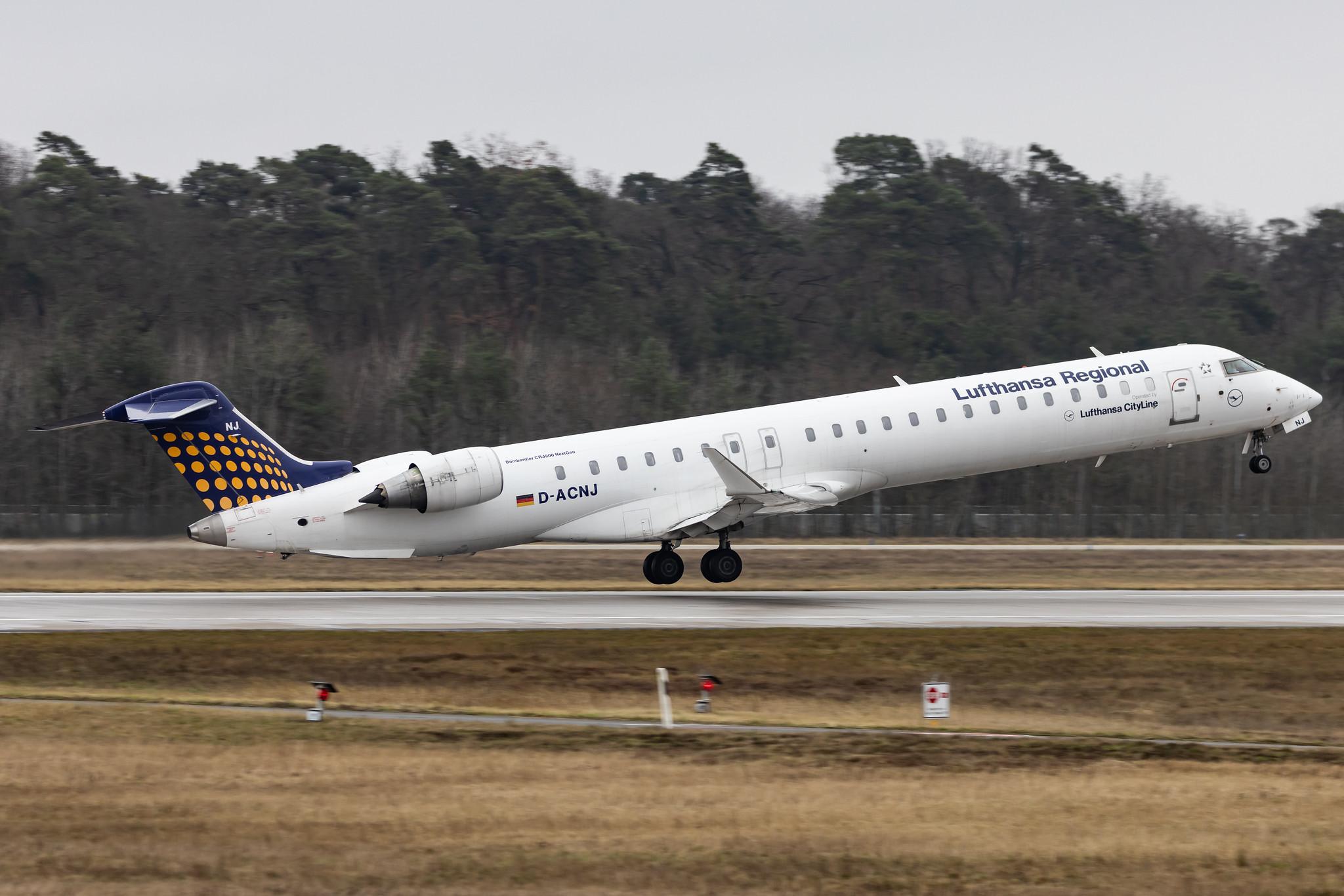 Frankfurt Airport: Lufthansa (LH / DLH) | Operator: Lufthansa CityLine |  Mitsubishi CRJ-900LR CRJ9 | D-ACNJ | MSN 15249