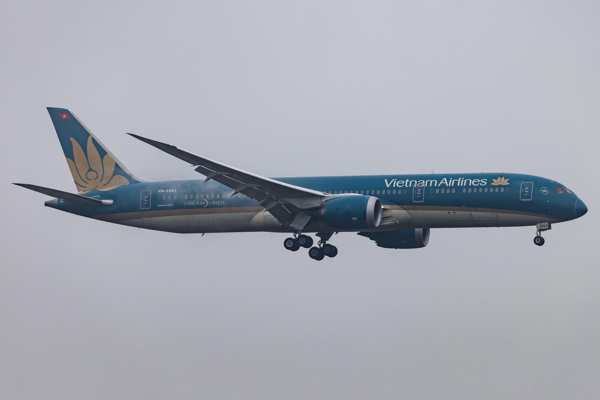 Frankfurt Airport: Vietnam Airlines (VN / HVN) |  Boeing 787-9 Dreamliner B789 | VN-A864 | MSN 35154