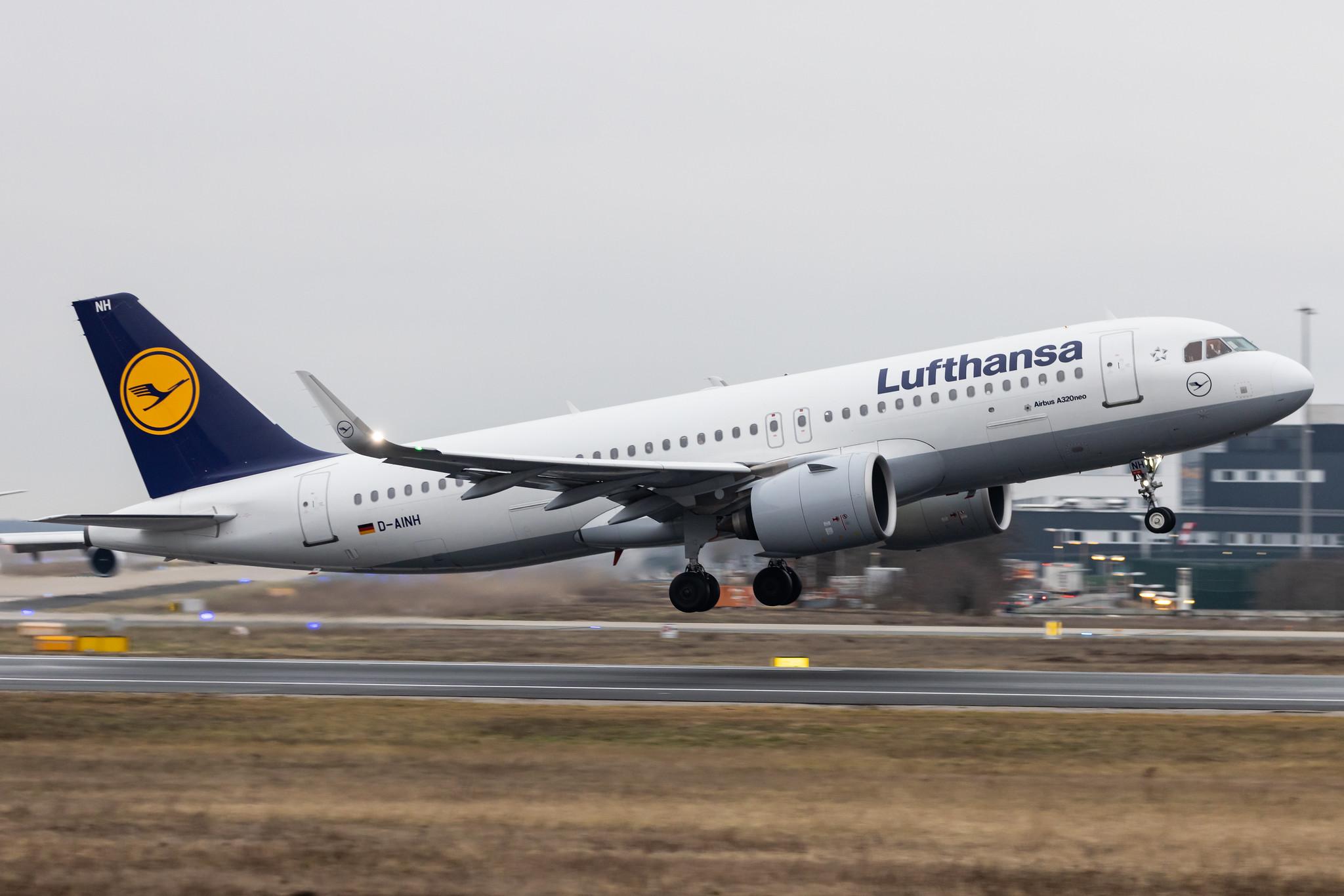 Frankfurt Airport: Lufthansa (LH / DLH) |  Airbus A320-271N A20N | D-AINH | MSN 7648
