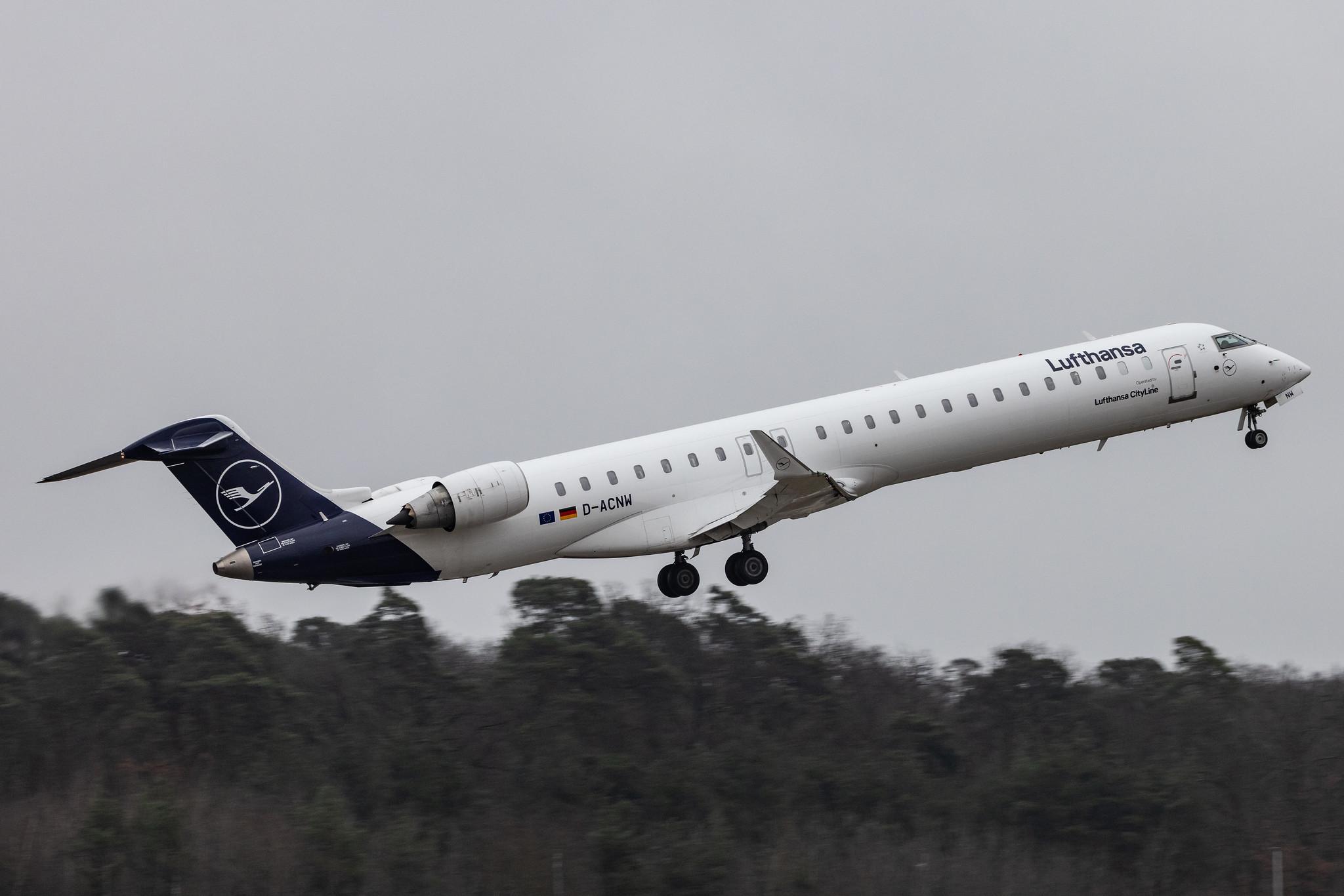 Frankfurt Airport: Lufthansa (LH / DLH) | Operator: Lufthansa CityLine |  Mitsubishi CRJ-900LR CRJ9 | D-ACNW | MSN 15269
