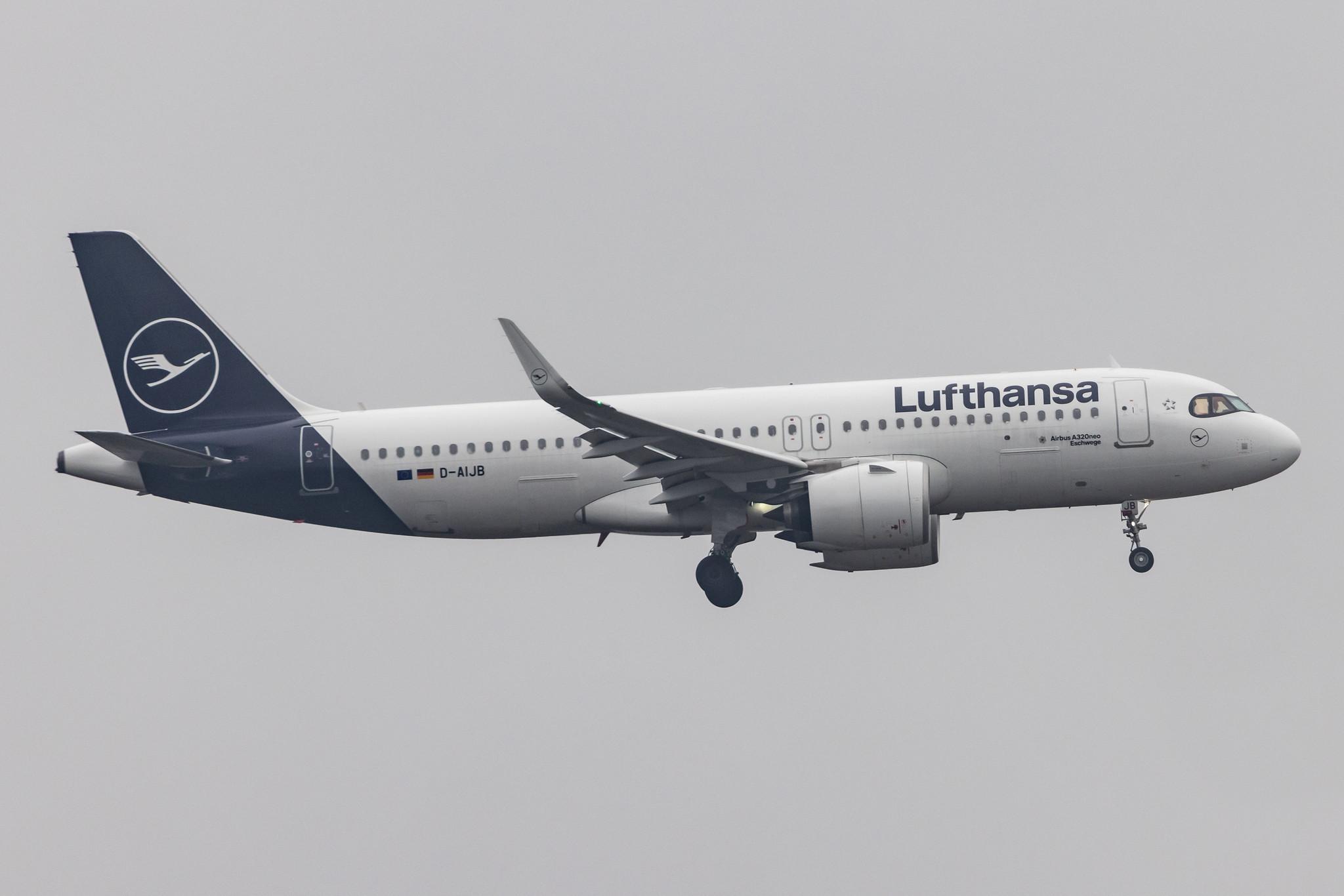 Frankfurt Airport: Lufthansa (LH / DLH) |  Airbus A320-271N A20N | D-AIJB | MSN 09493