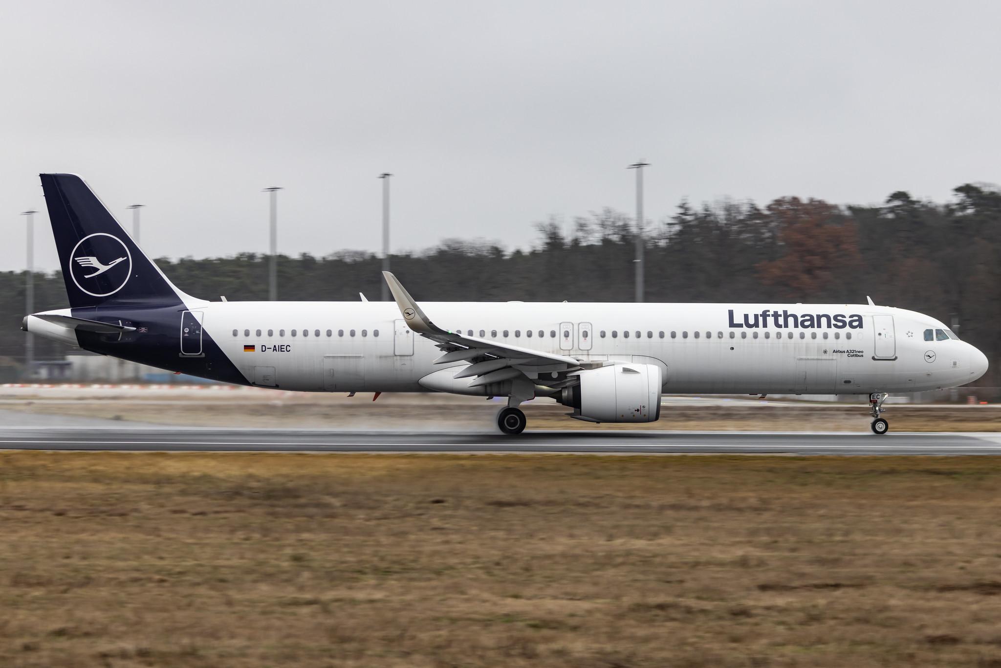 Frankfurt Airport: Lufthansa (LH / DLH) |  Airbus A321-271NX A21N | D-AIEC | MSN 8814