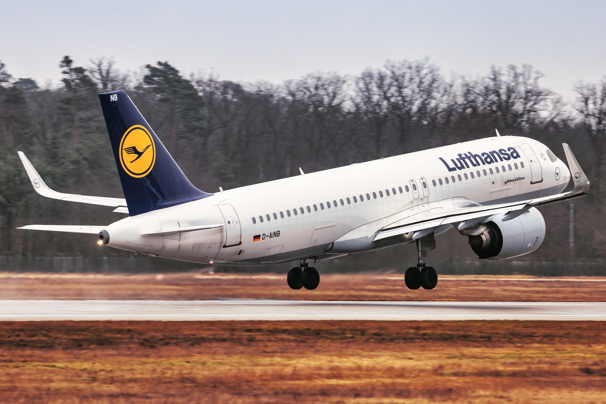 Frankfurt Airport: Lufthansa (LH / DLH) |  Airbus A320-271N A20N | D-AINB | MSN 6864