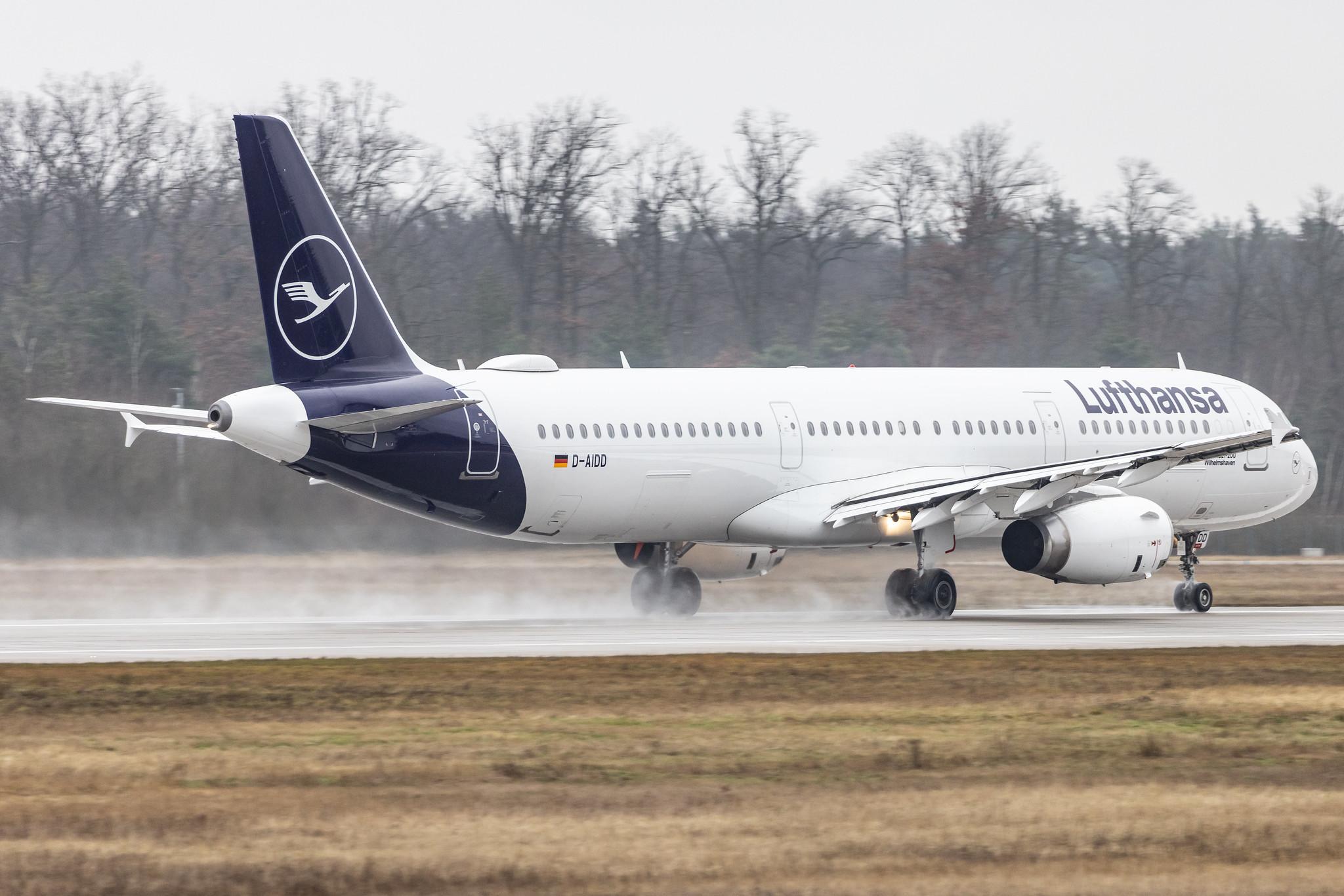 Frankfurt Airport: Lufthansa (LH / DLH) |  Airbus A321-231 A321 | D-AIDD | MSN 4585