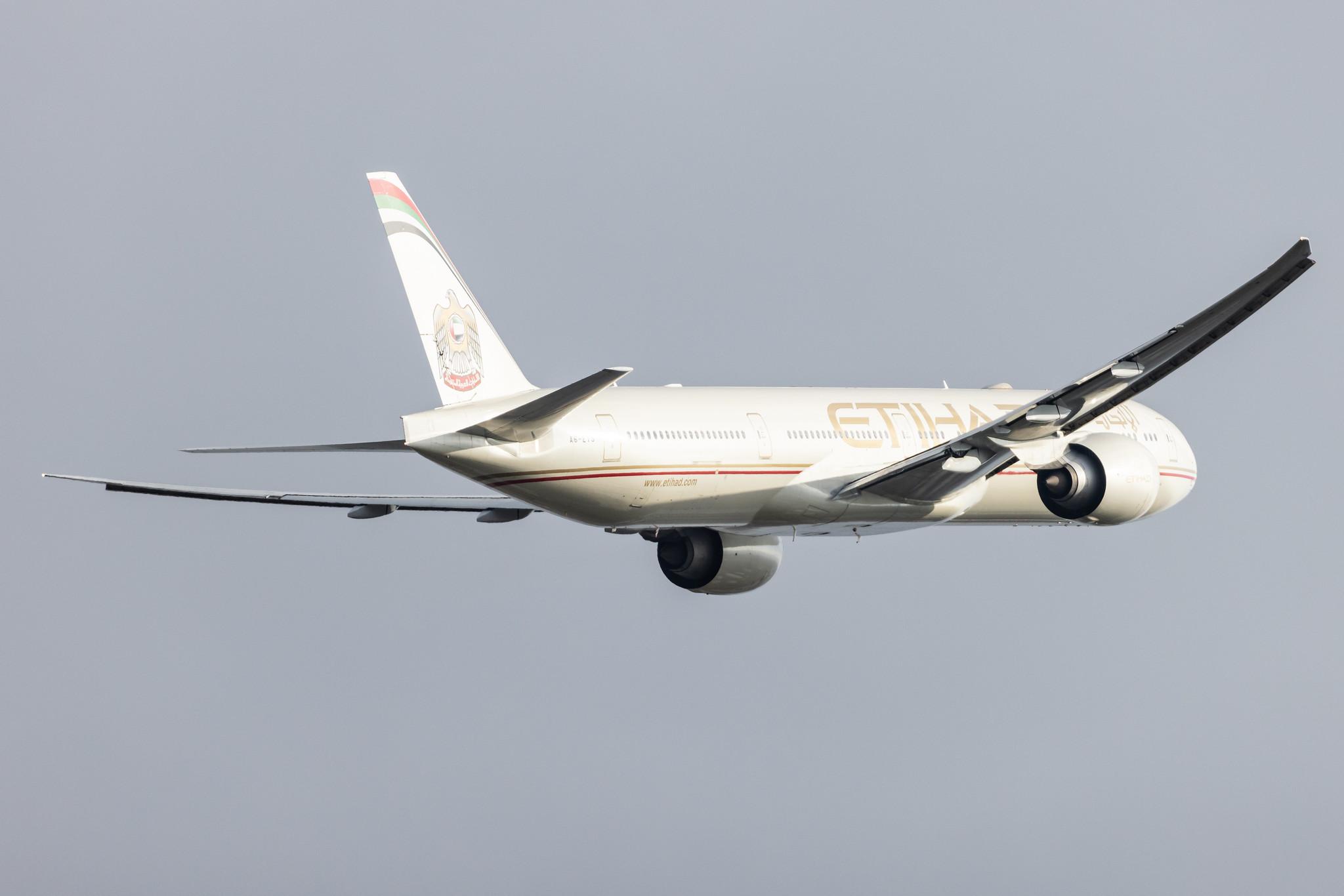 London Heathrow: Etihad Airways (EY / ETD) |  Boeing 777-3FX(ER) B77W | A6-ETS | MSN 44548