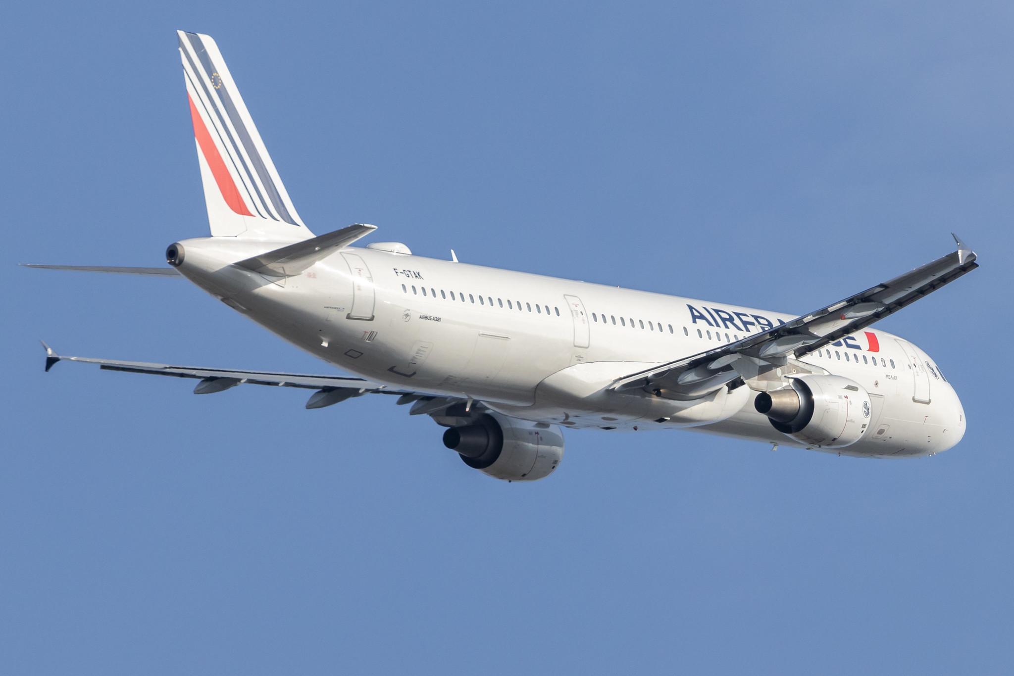 London Heathrow: Air France (AF / AFR) |  Airbus A321-212 A321 | F-GTAK | MSN 1658
