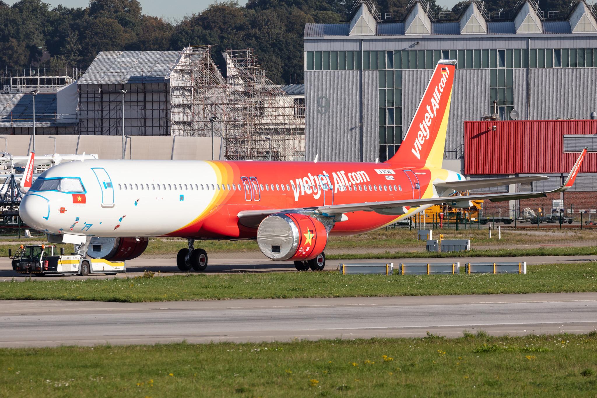 Hamburg Finkenwerder: VietJetAir (VJ / VJC) | Operator: VietJet Air |  Airbus A321-271NX A21N | D-AYAD (VN-A534) | MSN 10084