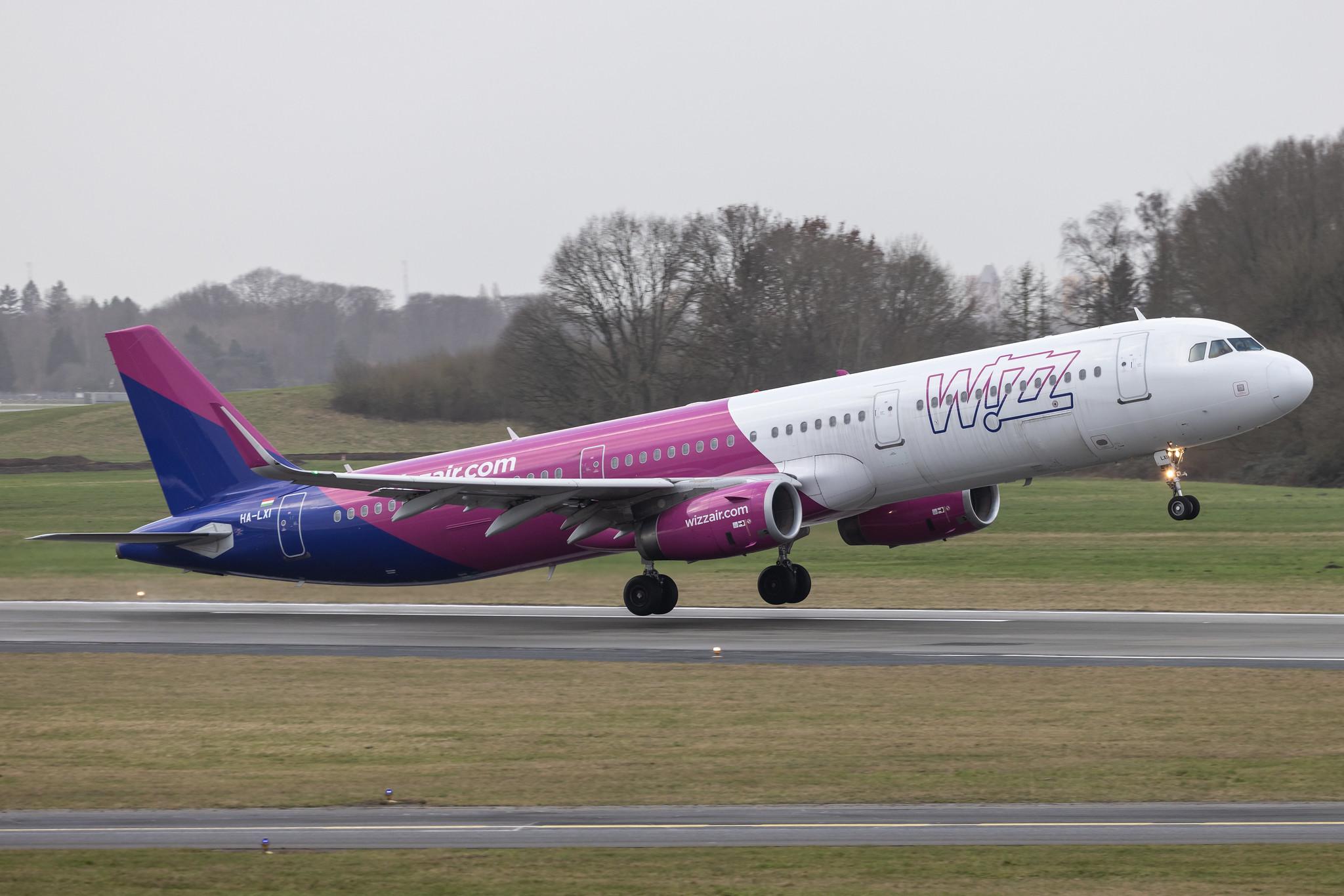 Hamburg Airport: Wizz Air (W6 / WZZ) |  Airbus A321-231 A321 | HA-LXI | MSN 7280