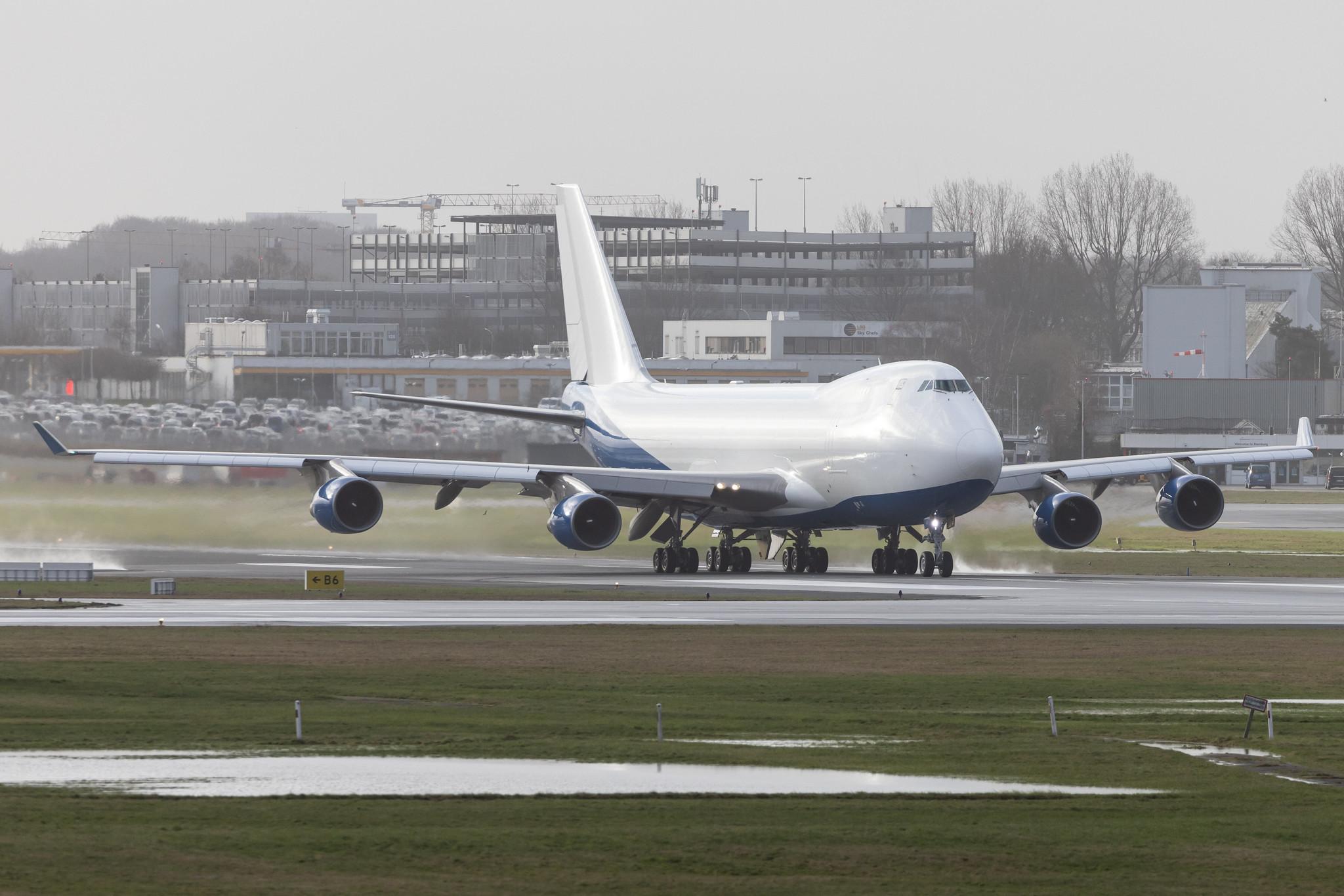 Hamburg Airport: United Arab Emirates - Dubai Air Wing (/ DUB) |  Boeing 747-412F B744 | A6-GGP | MSN 28032