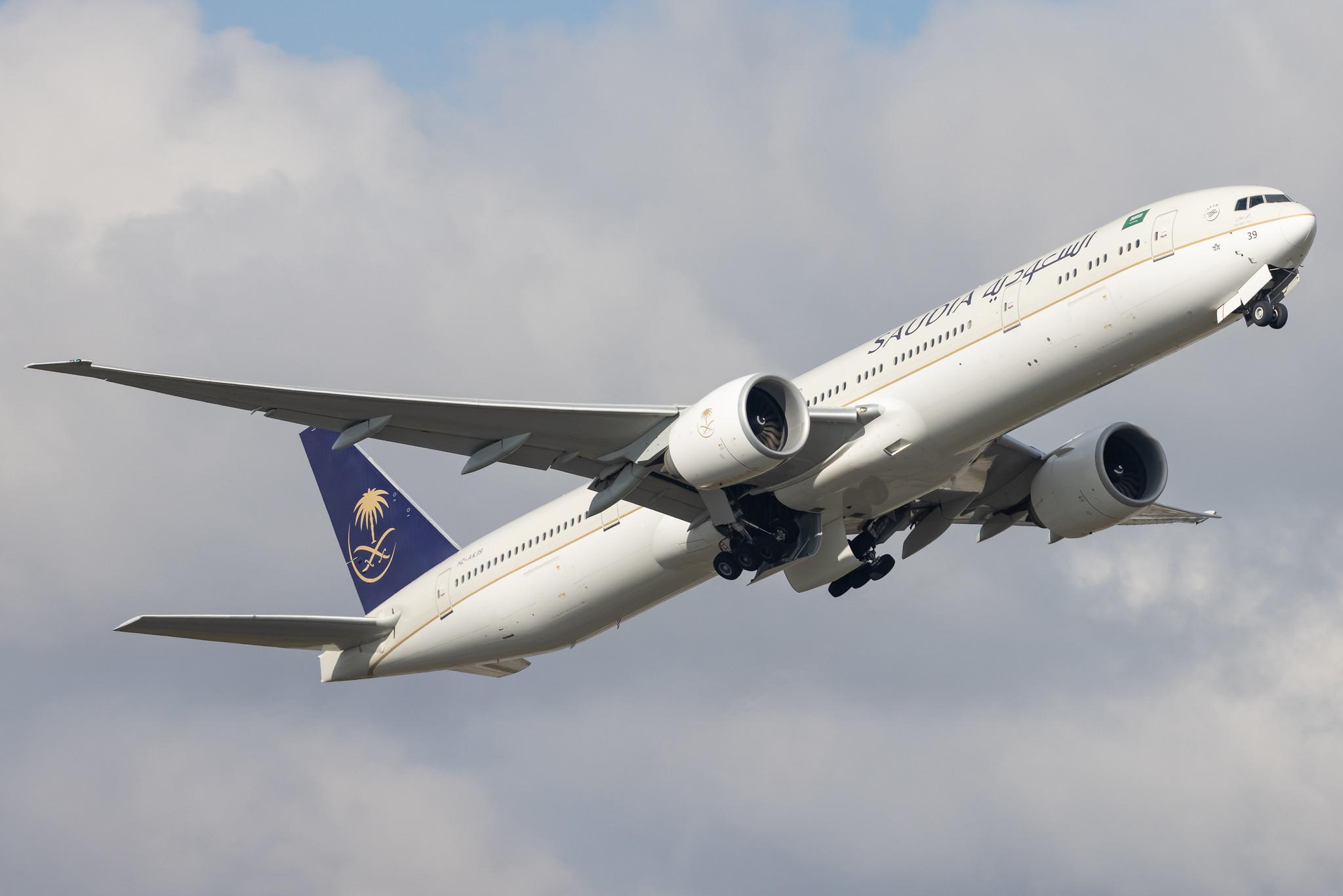 London Heathrow: Saudia (SV / SVA) |  Boeing 777-3FG(ER) B77W | HZ-AK39 | MSN 61592