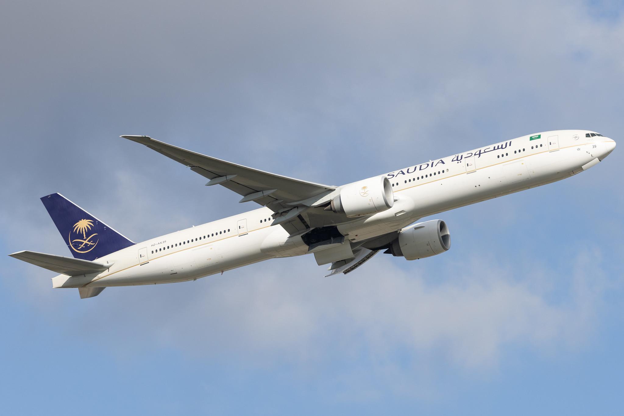 London Heathrow: Saudia (SV / SVA) |  Boeing 777-3FG(ER) B77W | HZ-AK39 | MSN 61592