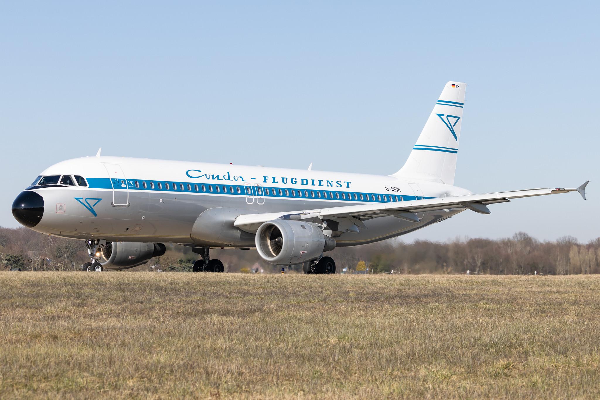 Hamburg Airport: Condor (DE / CFG) |  Livery: Retro Livery |  Airbus A320-212 A320 | D-AICH | MSN 0971