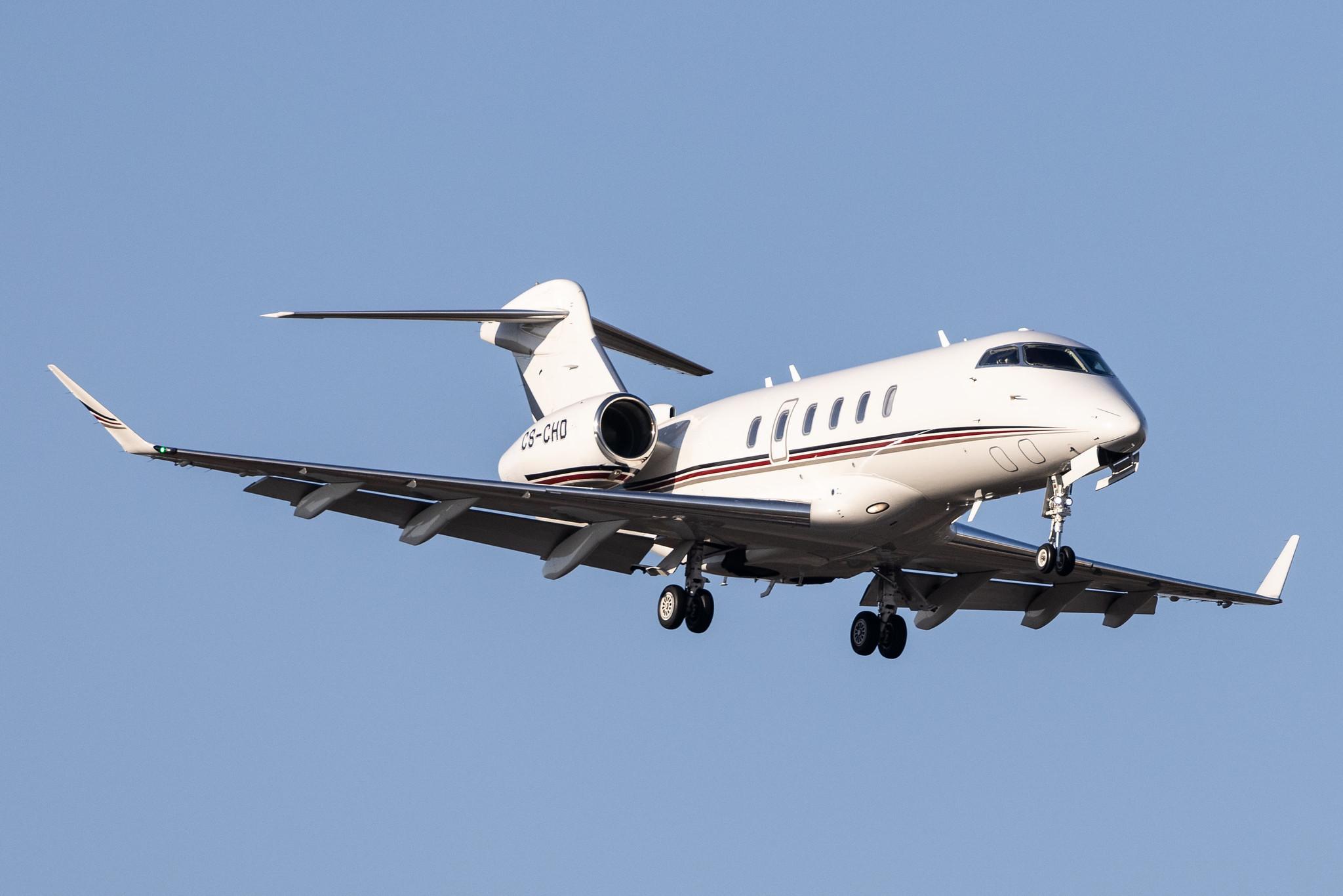 Hamburg Airport: Netjets Europe (/ NJE) | Operator: NetJets Europe |  Bombardier Challenger 350 CL35 | CS-CHD | MSN 20584