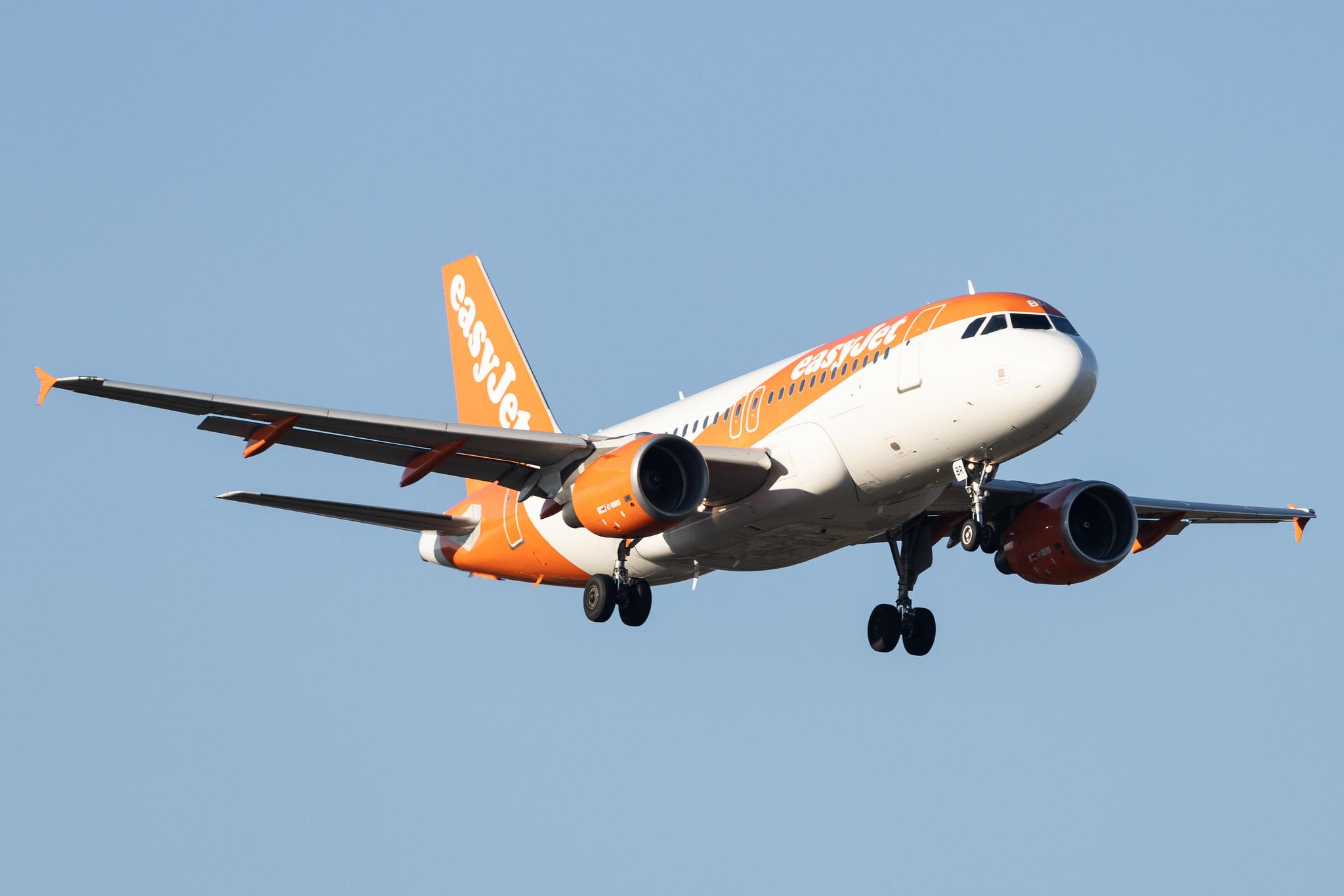 Hamburg Airport: easyJet (U2 / EZY) |  Airbus A319-111 A319 | G-EZBR | MSN 3088