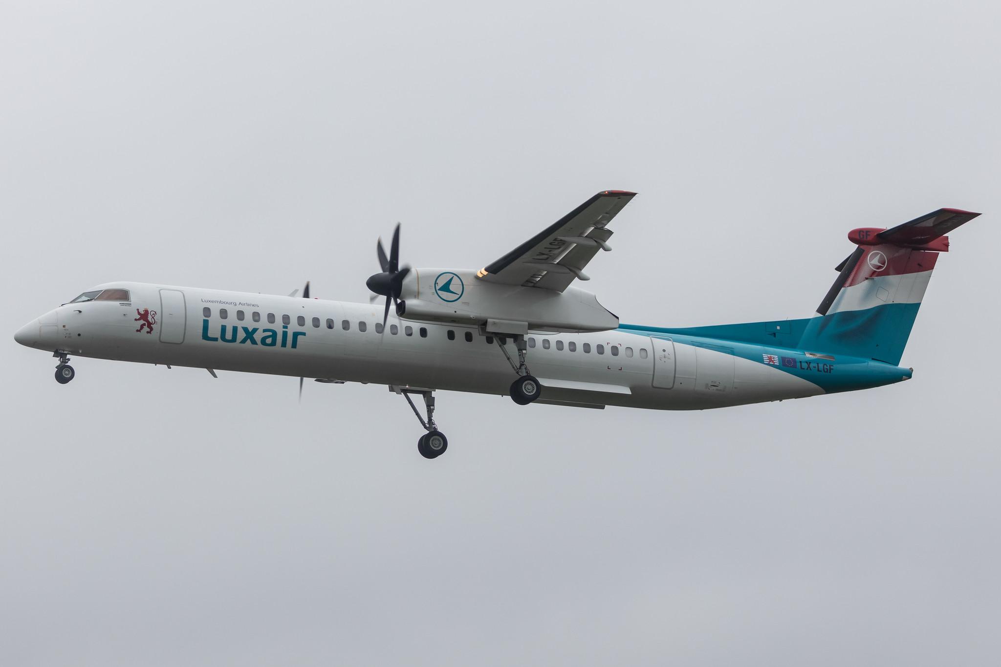 Hamburg Airport: Luxair (LG / LGL) |  De Havilland Canada Dash 8-400 DH8D | LX-LGF | MSN 4349