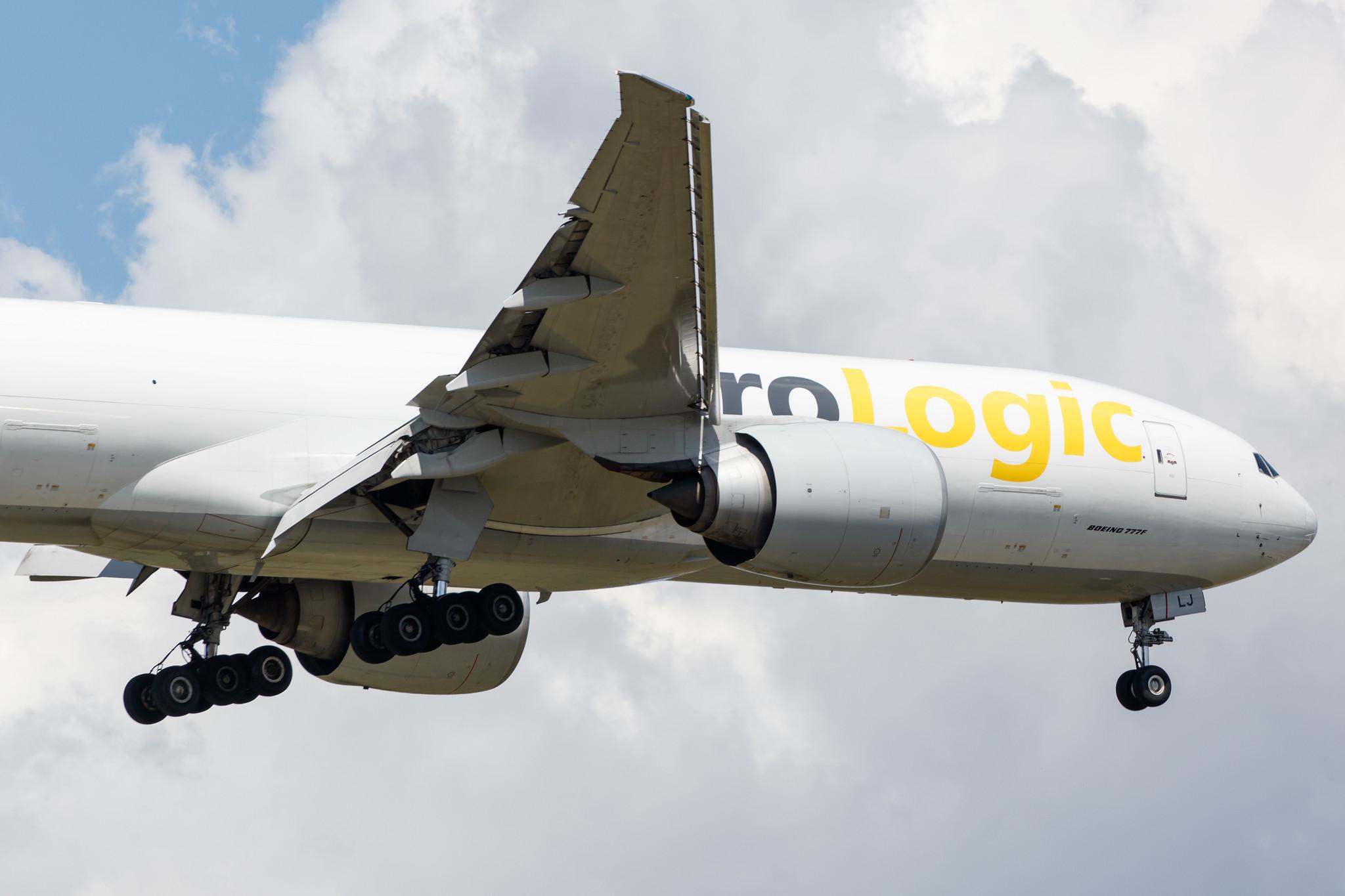 Frankfurt Airport: AeroLogic (3S / BOX) |  Boeing 777-F6N B77L | D-AALJ | MSN 37710