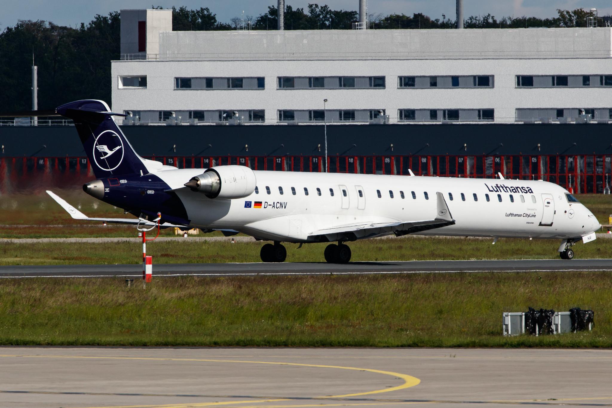 Frankfurt Airport: Lufthansa (LH / DLH) | Operator: Lufthansa CityLine |  Mitsubishi CRJ-900LR CRJ9 | D-ACNV | MSN 15268