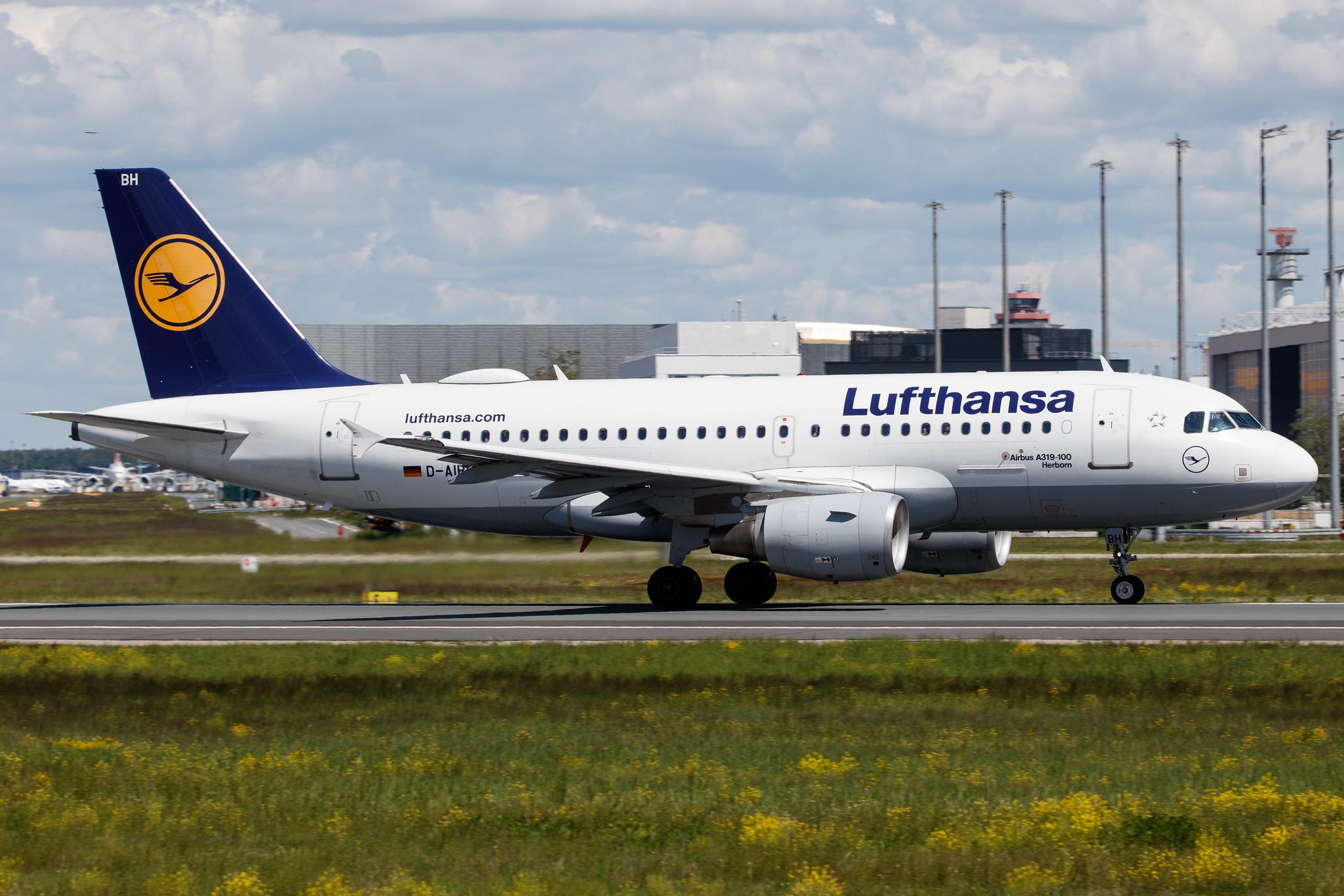 Frankfurt Airport: Lufthansa (LH / DLH) |  Livery: Star Alliance Livery |  Airbus A319-112 A319 | D-AIBH | MSN 5239