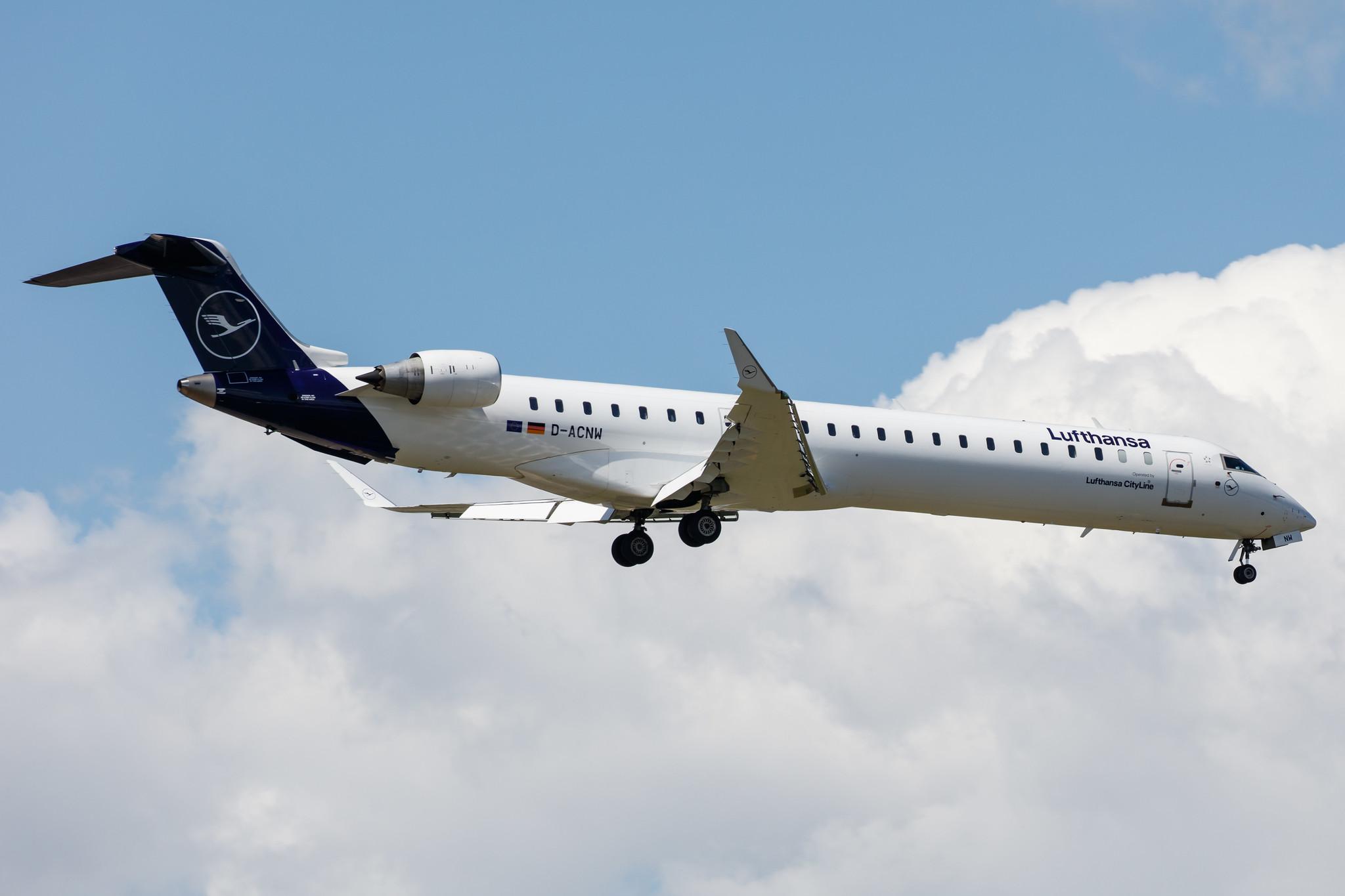Frankfurt Airport: Lufthansa (LH / DLH) | Operator: Lufthansa CityLine |  Mitsubishi CRJ-900LR CRJ9 | D-ACNW | MSN 15269