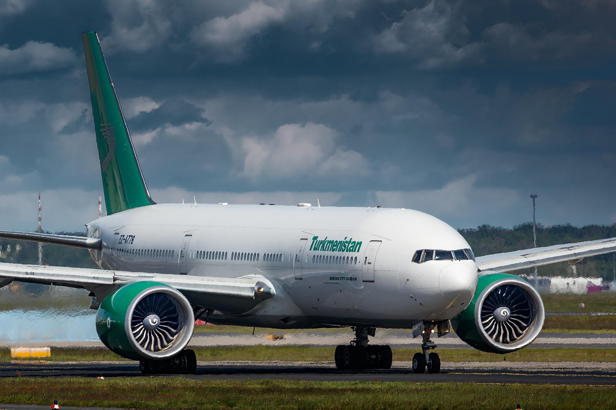 Frankfurt Airport: Turkmenistan Airlines (T5 / TUA) |  Boeing 777-22K(LR) B77L | EZ-A778 | MSN 42296