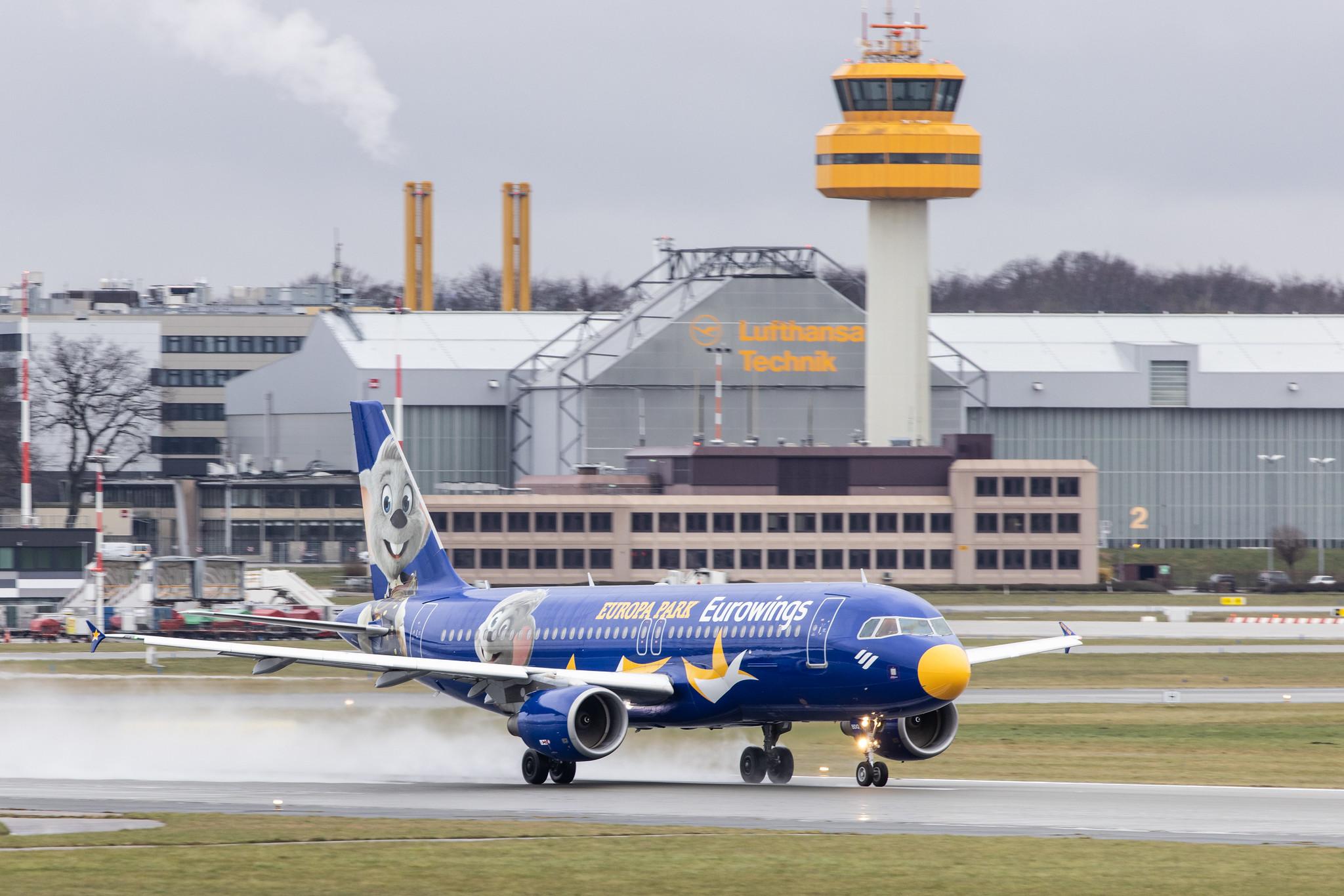 Hamburg Airport: Eurowings (EW / EWG) |  Livery: Europa Park Livery |  Airbus A320-214 A320 | D-ABDQ | MSN 3121