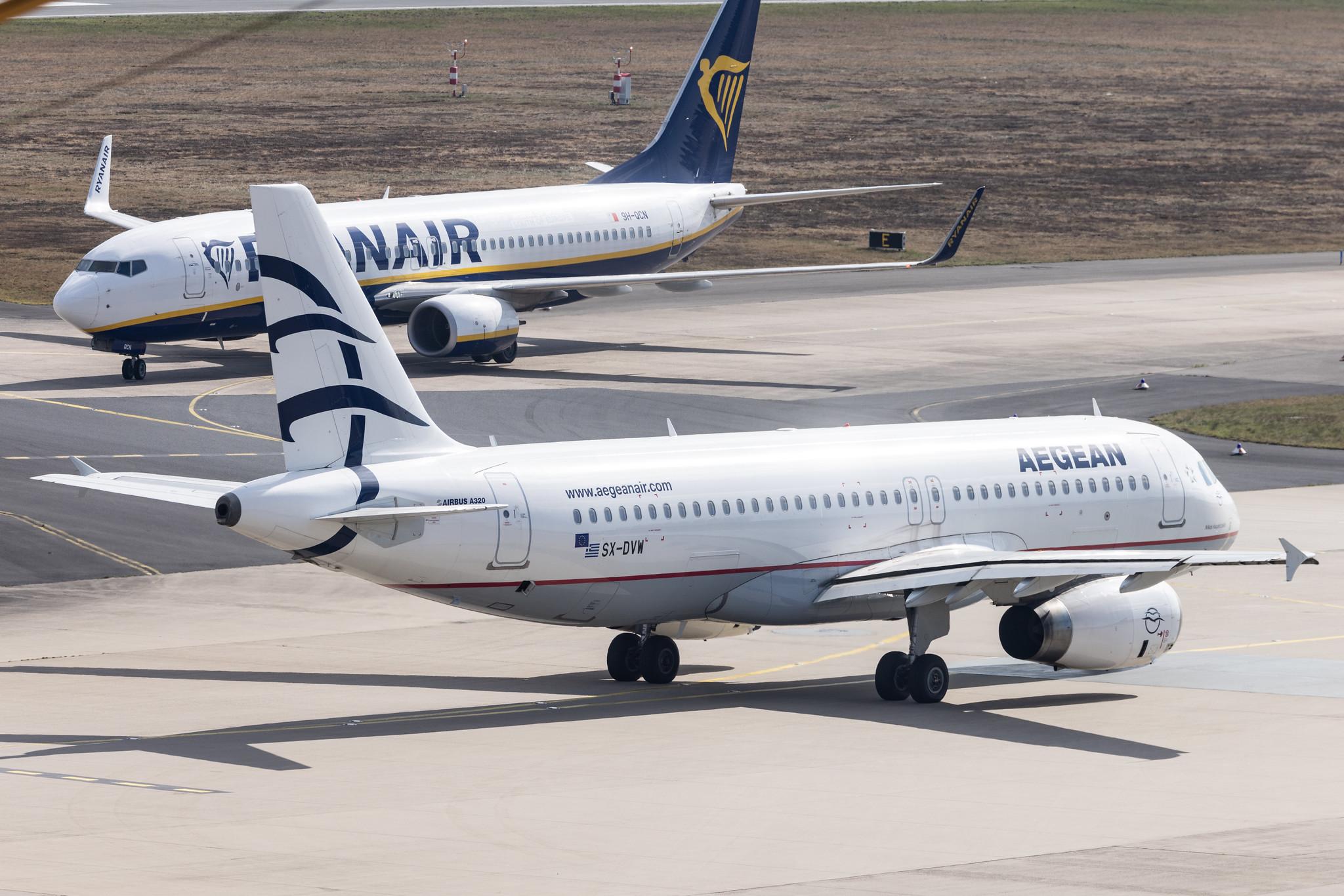 Köln Bonn Airport: Aegean Airlines (A3 / AEE) |  Airbus A320-232 A320 | SX-DVW | MSN 3785