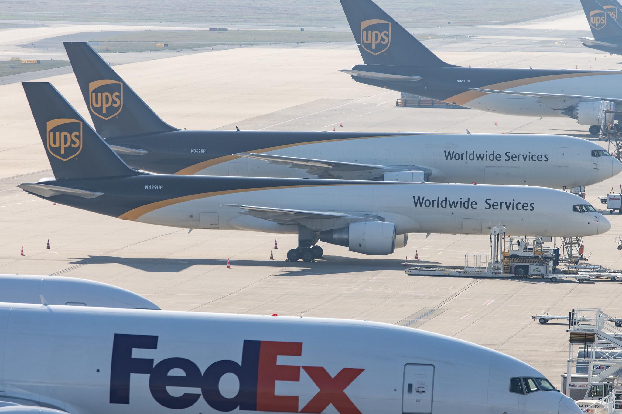 Köln Bonn Airport: UPS (5X / UPS) | Operator: UPS Airlines |  Boeing 757-24APF B752 | N429UP | MSN 25460