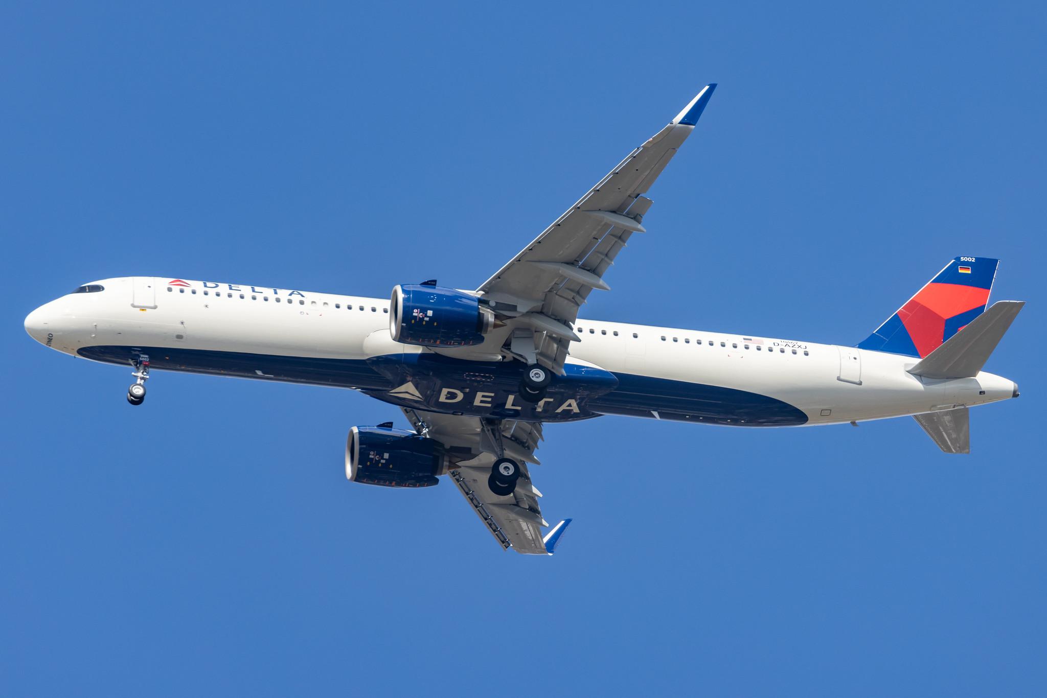 Hamburg Airport: Delta Air Lines (DL / DAL) |  Airbus A321-271NX A21N | D-AZXJ | MSN 10467