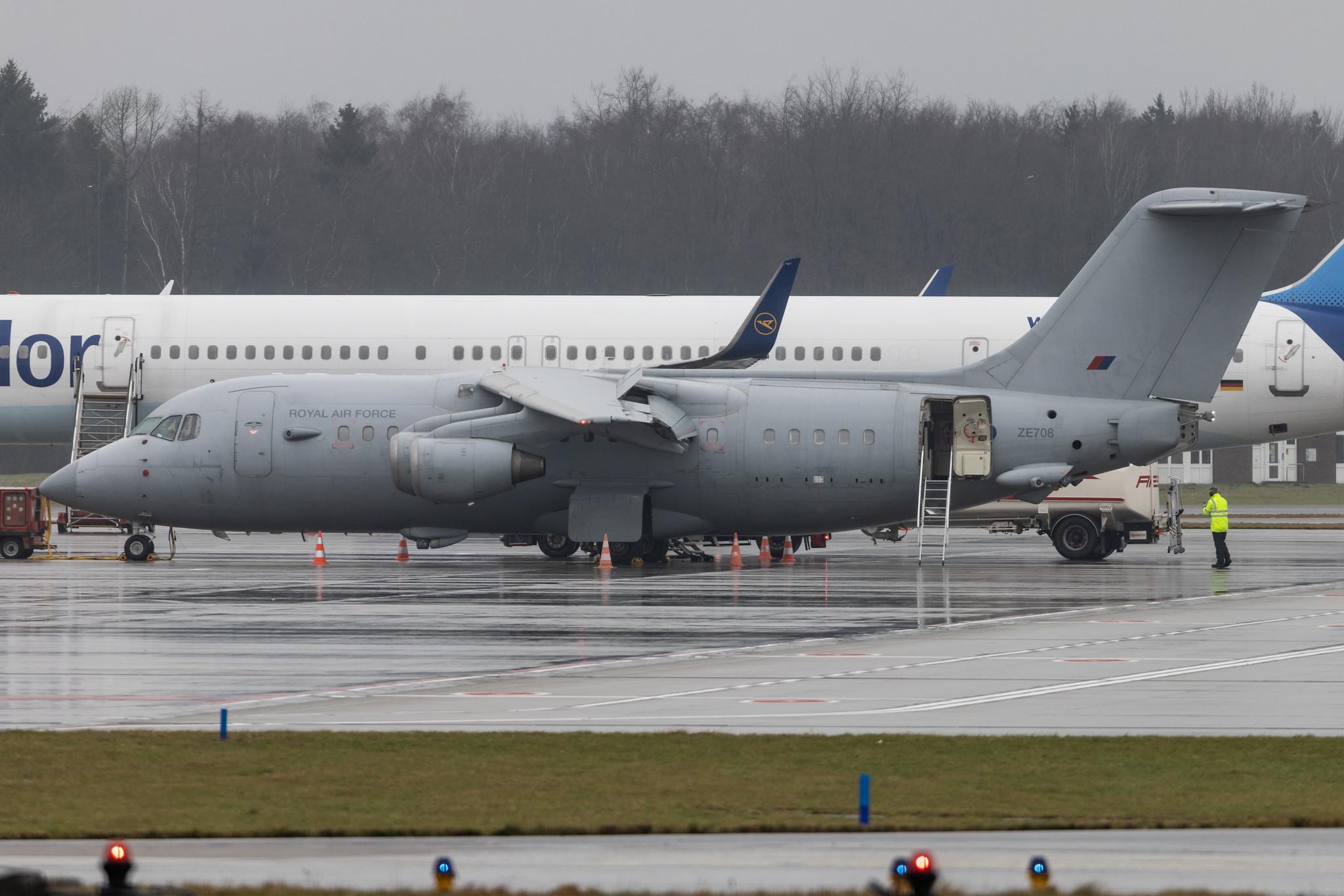 Hamburg Airport: Royal Air Force |  BAe 146-200 B462 | ZE708 | MSN ZE708