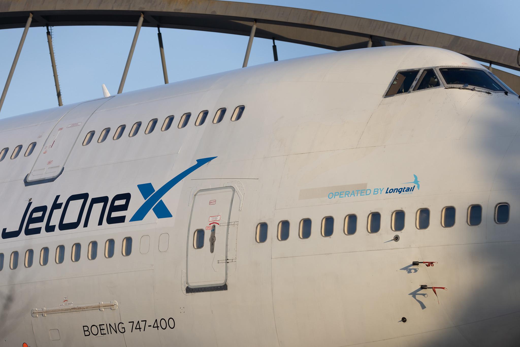 Hamburg Airport: JetOneX |  Boeing 747-41R B744 | VQ-BZV | MSN 29406