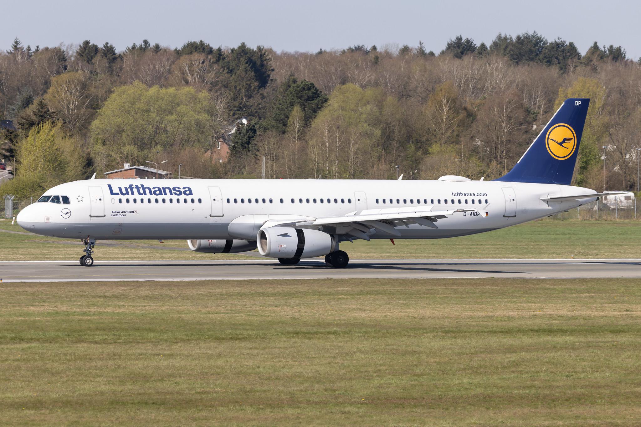 Hamburg Airport: Lufthansa (LH / DLH) |  Airbus A321-231 A321 | D-AIDP | MSN 5049