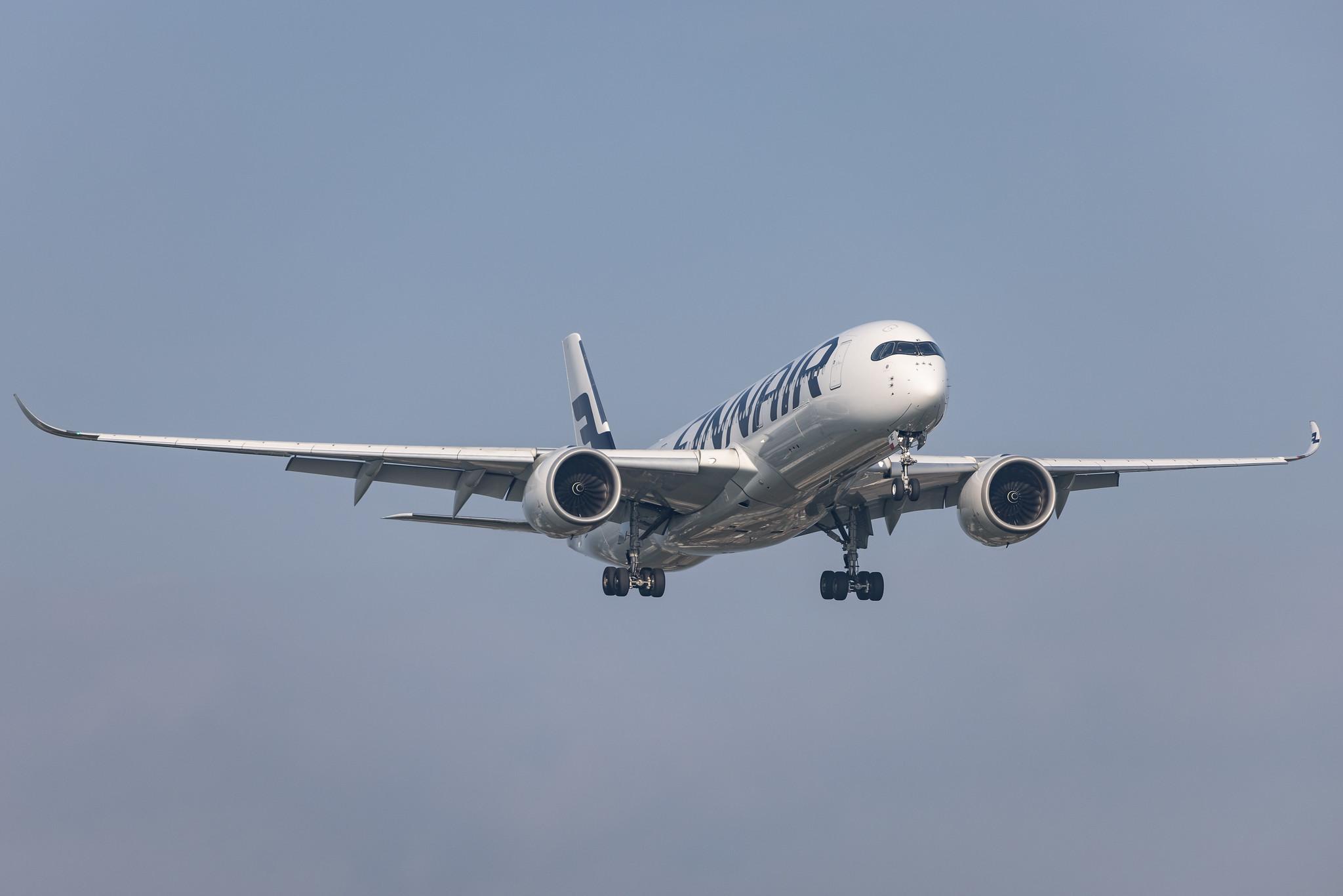 London Heathrow: Finnair (AY / FIN) |  Airbus A350-941 A359 | OH-LWE | MSN 023