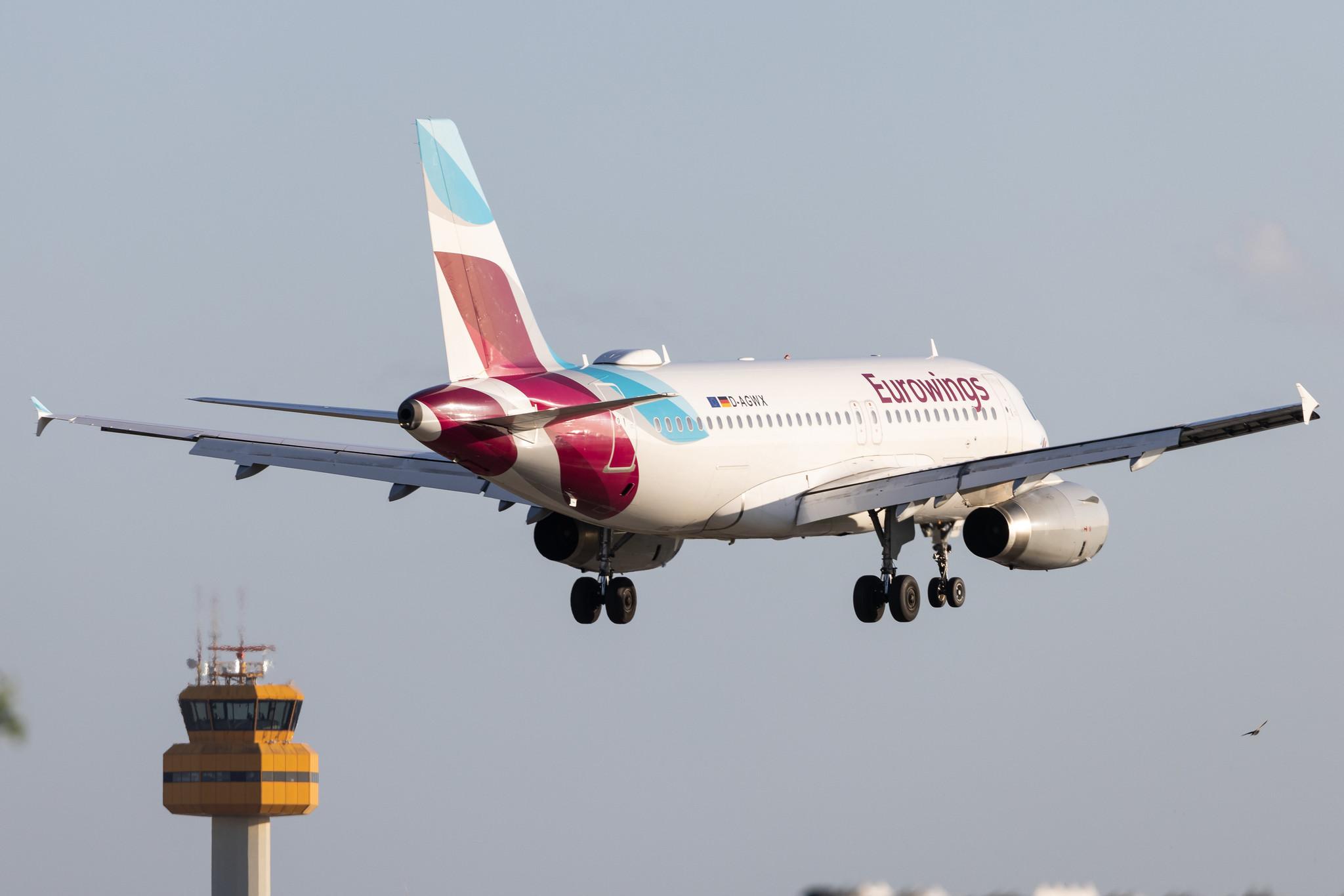 Hamburg Airport: Eurowings (EW / EWG) |  Airbus A319-132 A319 | D-AGWX | MSN 5569