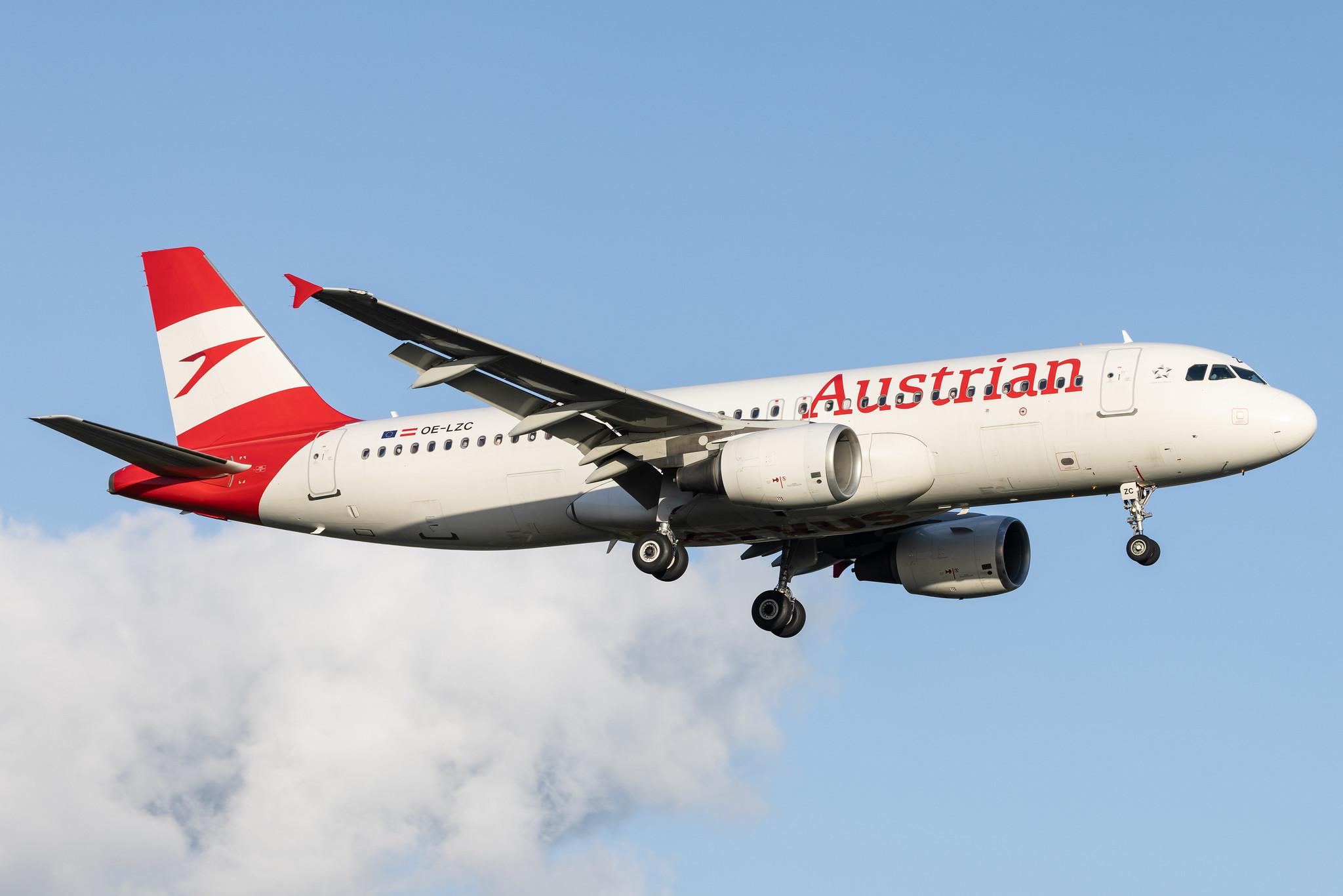 Hamburg Airport: Austrian Airlines (OS / AUA) |  Airbus A320-214 A320 | OE-LZC | MSN 5278