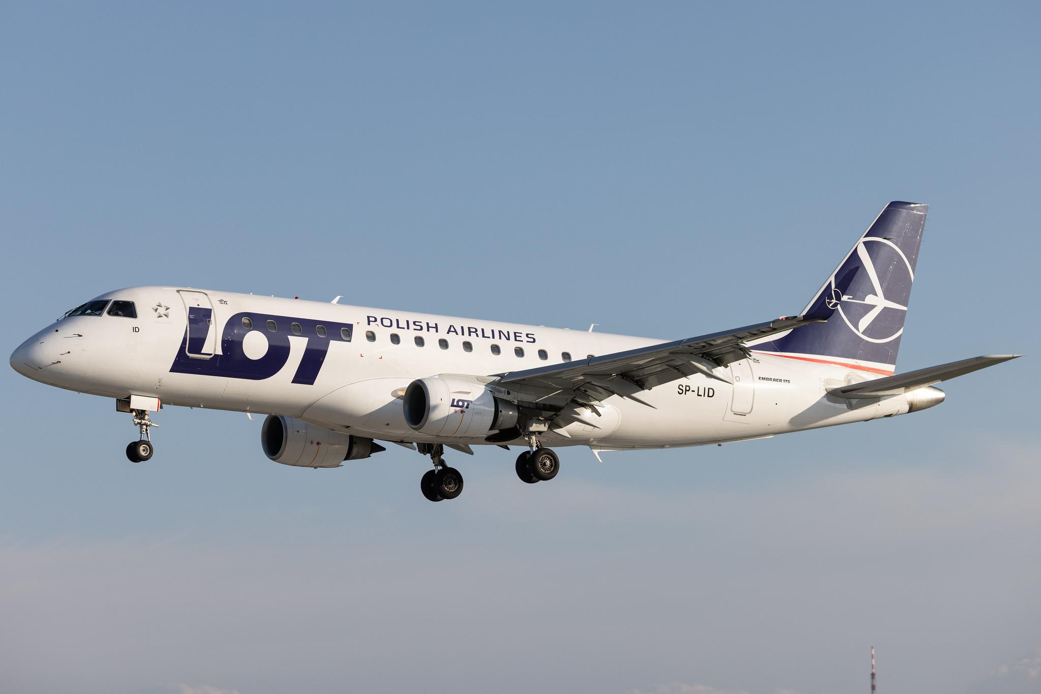 Hamburg Airport: LOT (LO / LOT) |  Embraer E175STD E75S | SP-LID | MSN 17000136