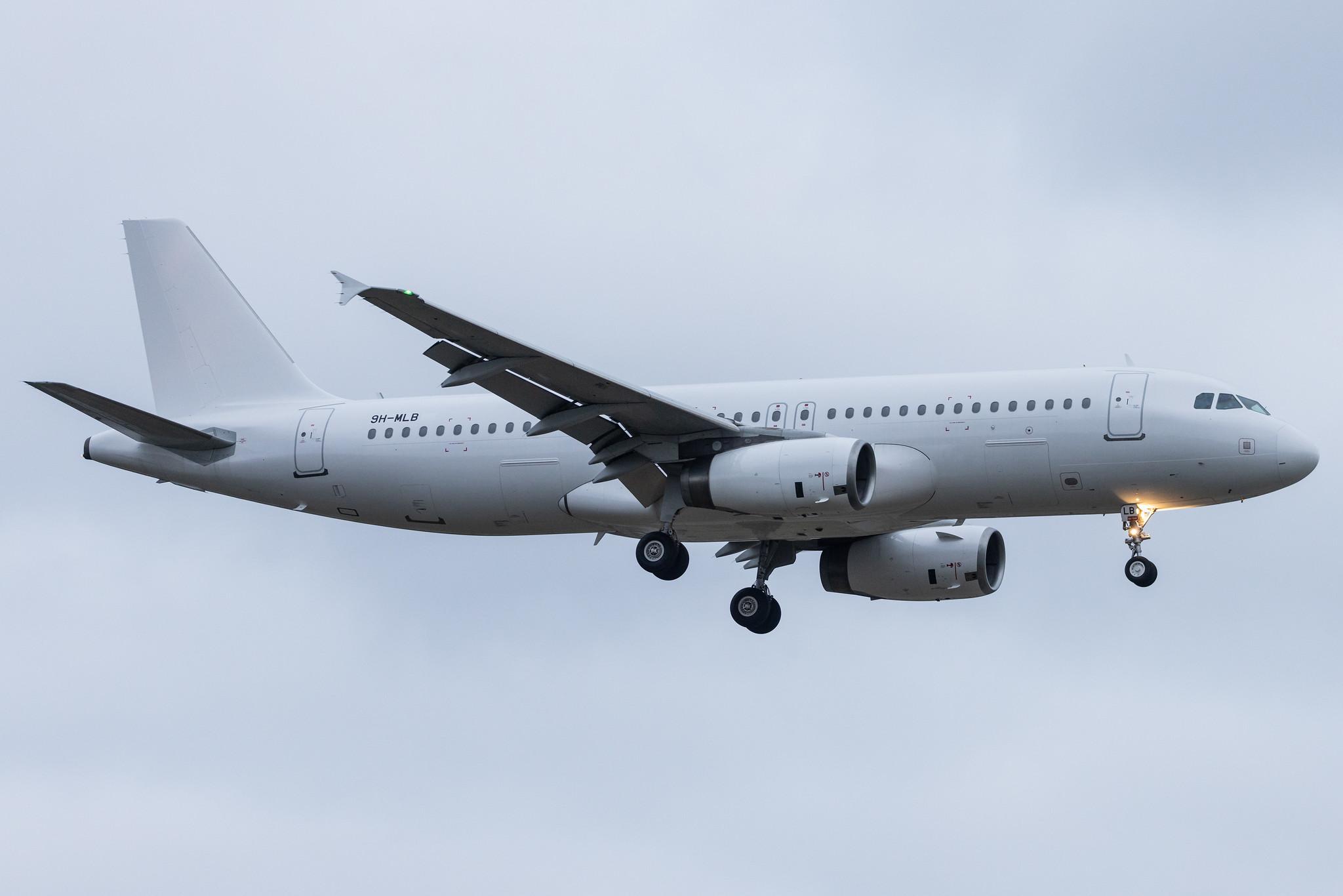 Hamburg Airport: Eurowings (EW / EWG) | Operator: Avion Express Malta |  Airbus A320-232 A320 | 9H-MLB | MSN 04441