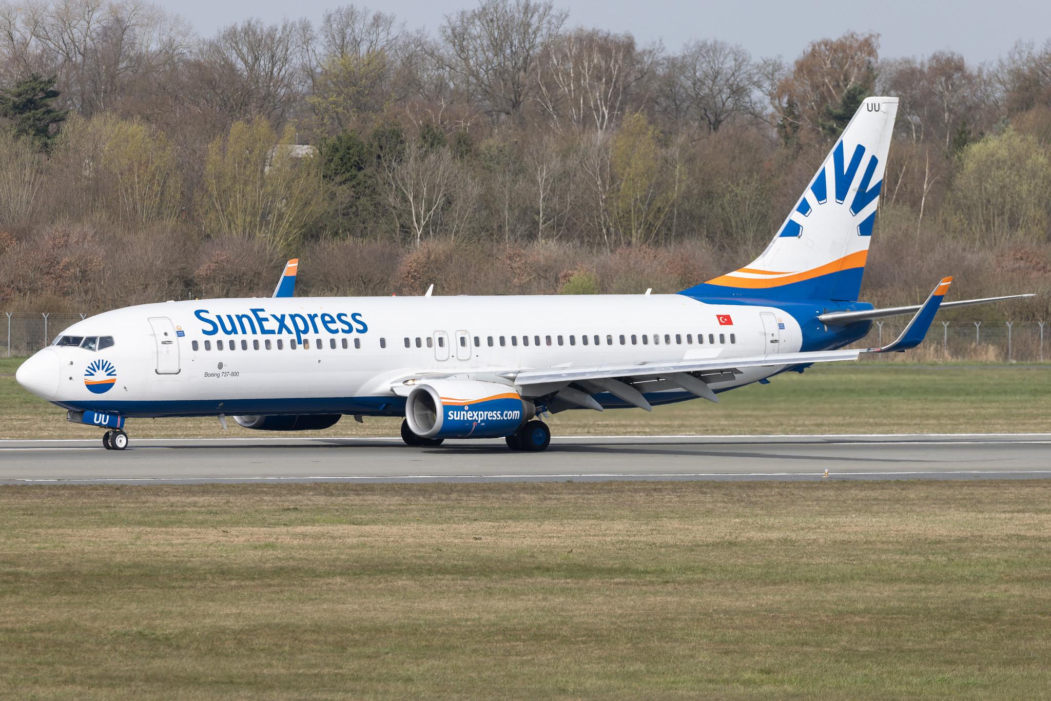 Hamburg Airport: SunExpress (XQ / SXS) |  Boeing 737-86Q B738 | TC-SUU | MSN 30274
