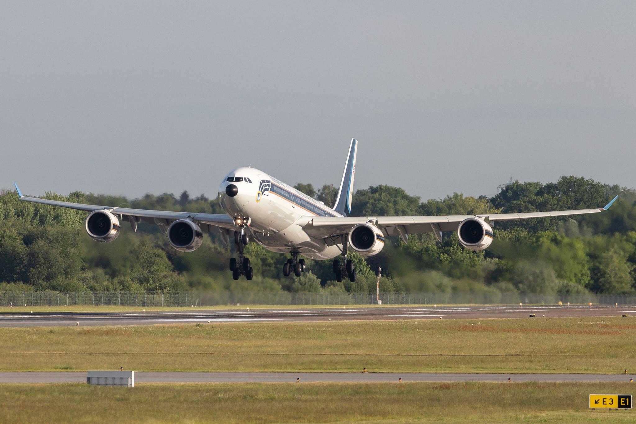 Hamburg Airport: Royal Thai Air Force |  Airbus A340-541 A345 | HS-TYV | MSN 0698