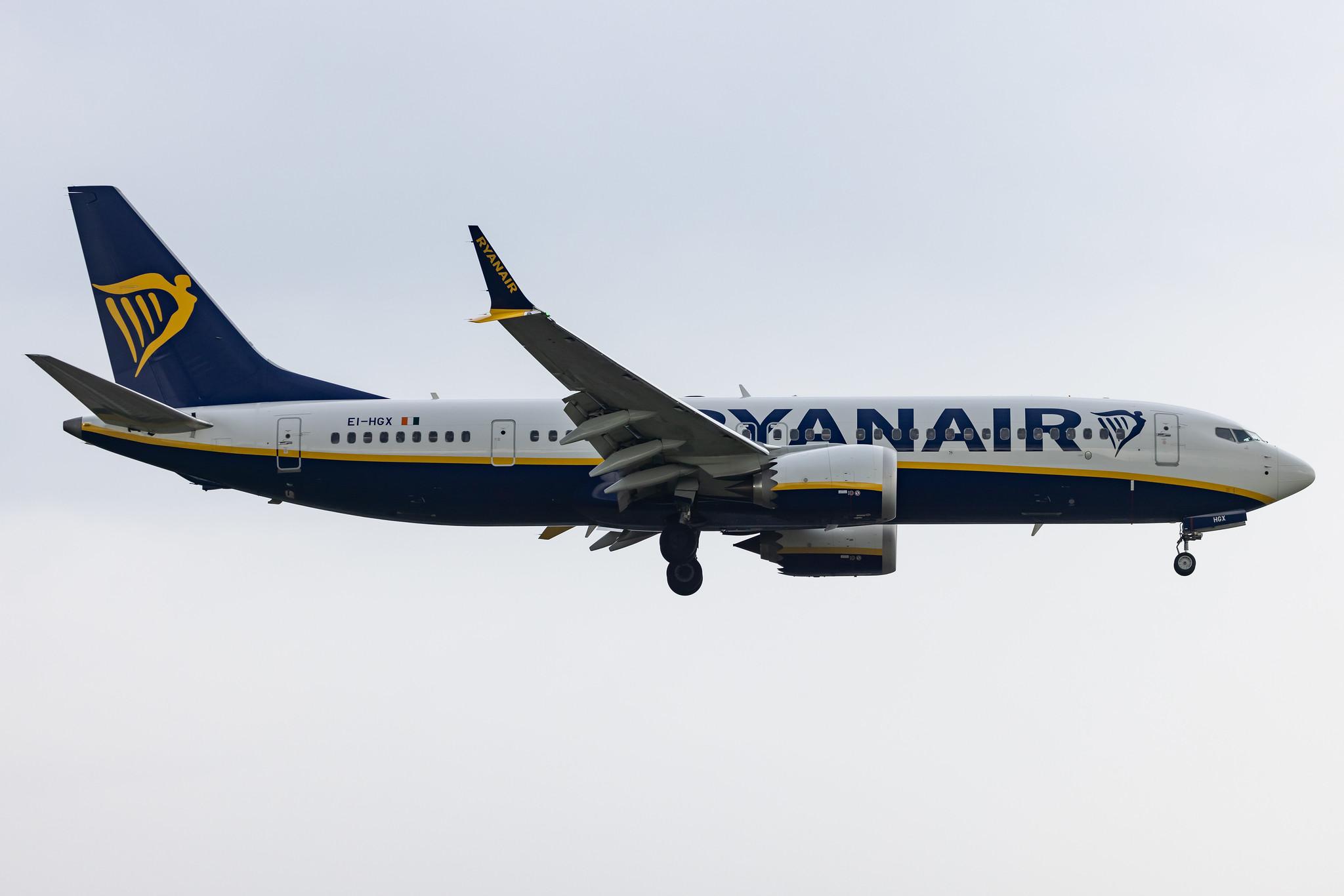 Hamburg Airport: Ryanair (FR / RYR) |  Boeing 737 MAX 8-200 B38M | EI-HGX | MSN 62335