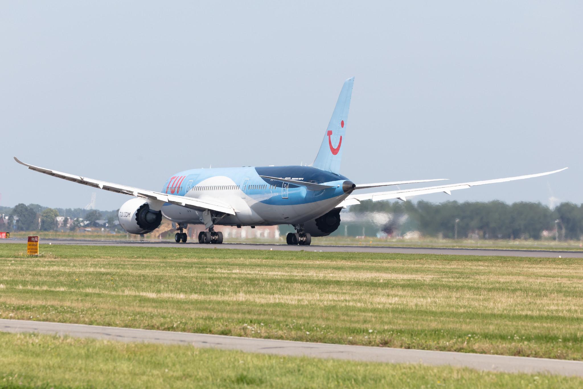 Amsterdam Schiphol: TUI (X3 / TUI) | Operator: TUI fly Netherlands |  Boeing 787-8 Dreamliner B788 | PH-TFL | MSN 37228
