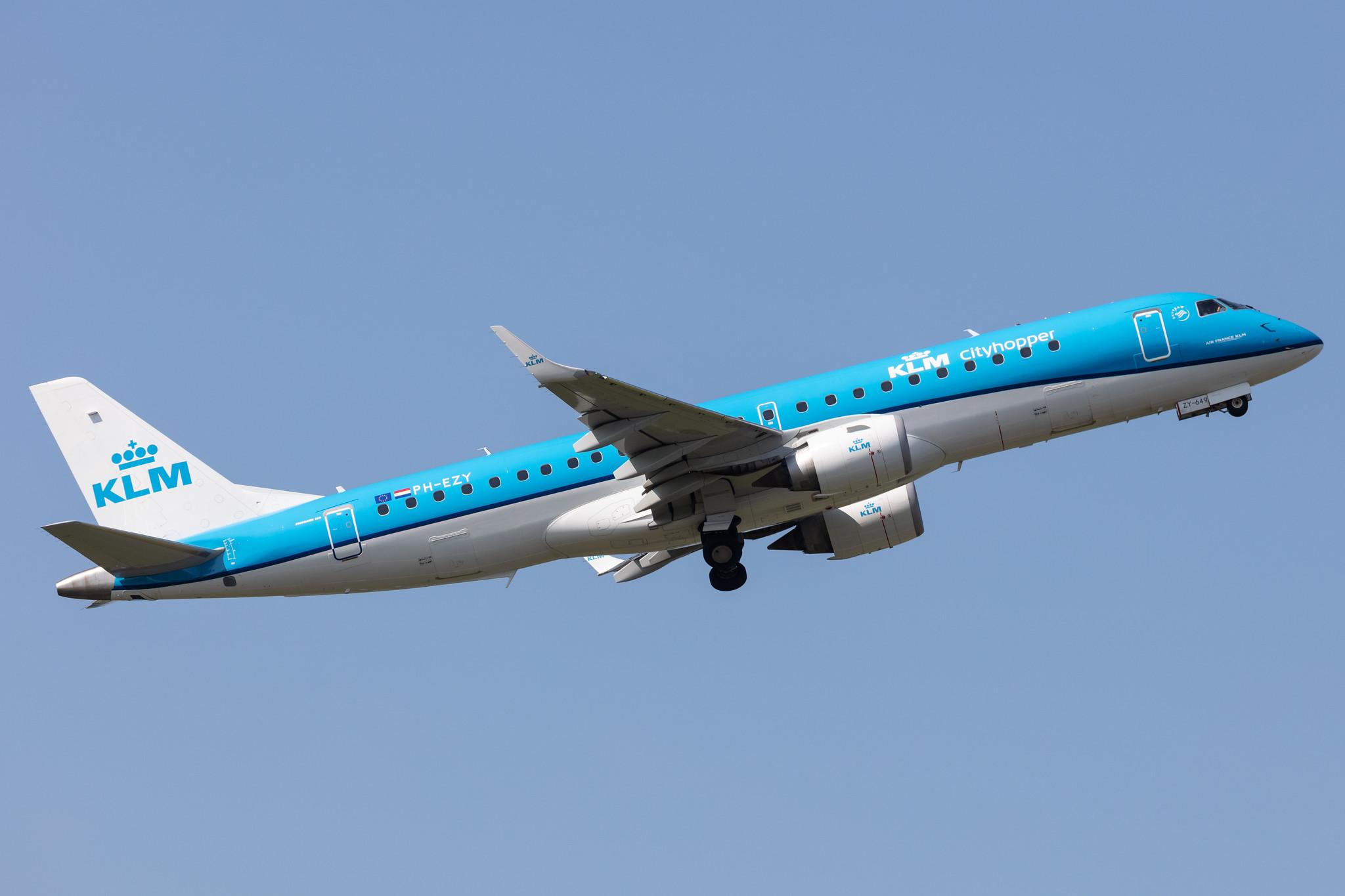 Amsterdam Schiphol: KLM (KL / KLM) | Operator: KLM Cityhopper |  Embraer E190STD E190 | PH-EZY | MSN 19000649