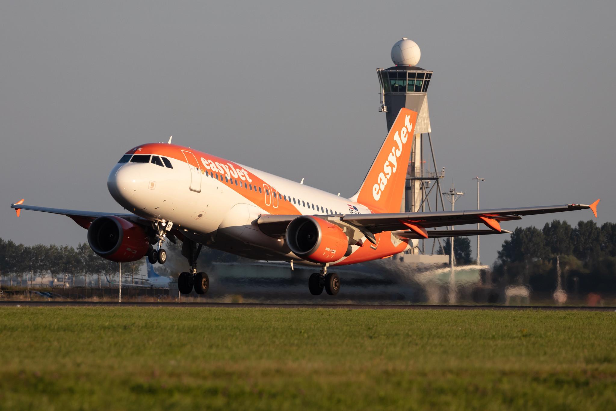 Amsterdam Schiphol: easyJet (U2 / EZY) | Operator: easyJet Europe |  Airbus A319-111 A319 | OE-LKK | MSN 3426