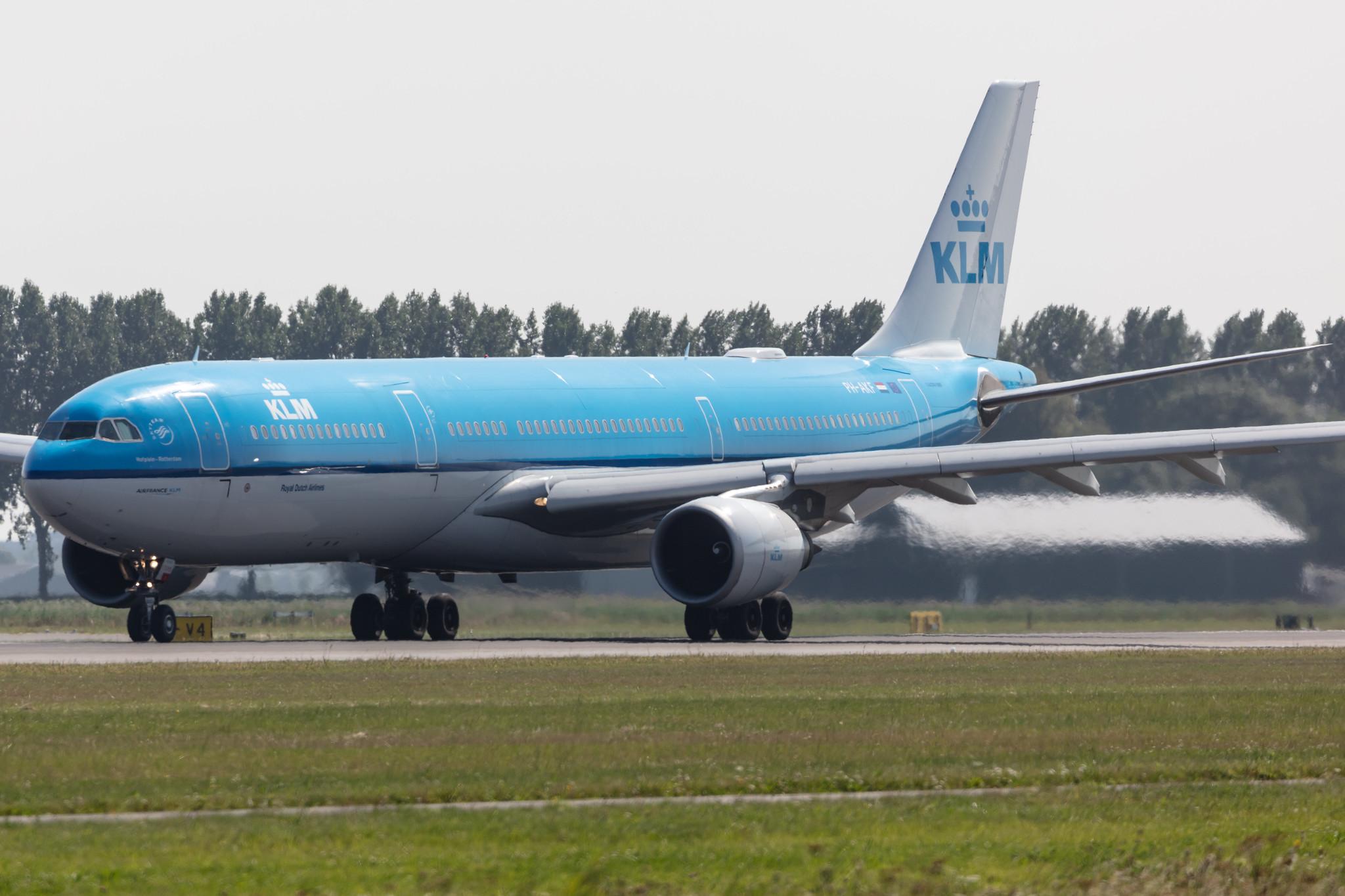 Amsterdam Schiphol: KLM (KL / KLM) |  Airbus A330-303 A333 | PH-AKF | MSN 1580